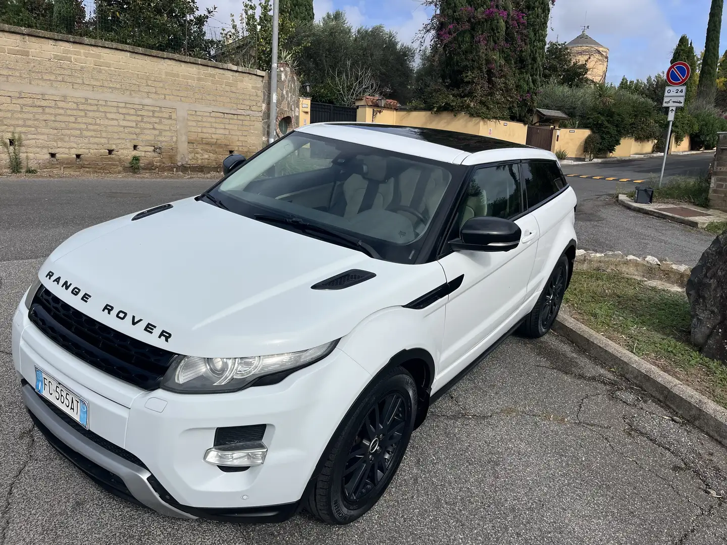 Land Rover Range Rover Evoque Coupe 2.2 sd4 Dynamic 190cv Autom. Iper Access. Bianco - 2