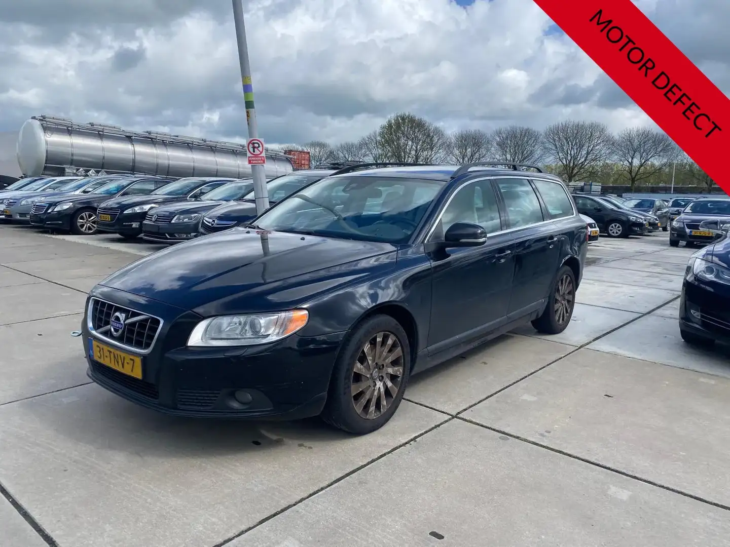 Volvo V70 2012 * 1.6 T4 * 323.D KM * Motor probleem‼️‼️‼️ Negro - 1