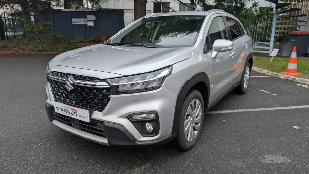 Suzuki SX4 S-Cross 2024