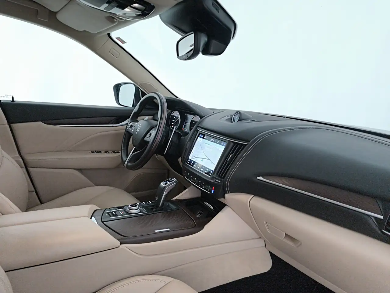 Maserati Levante 2022 — фото 11