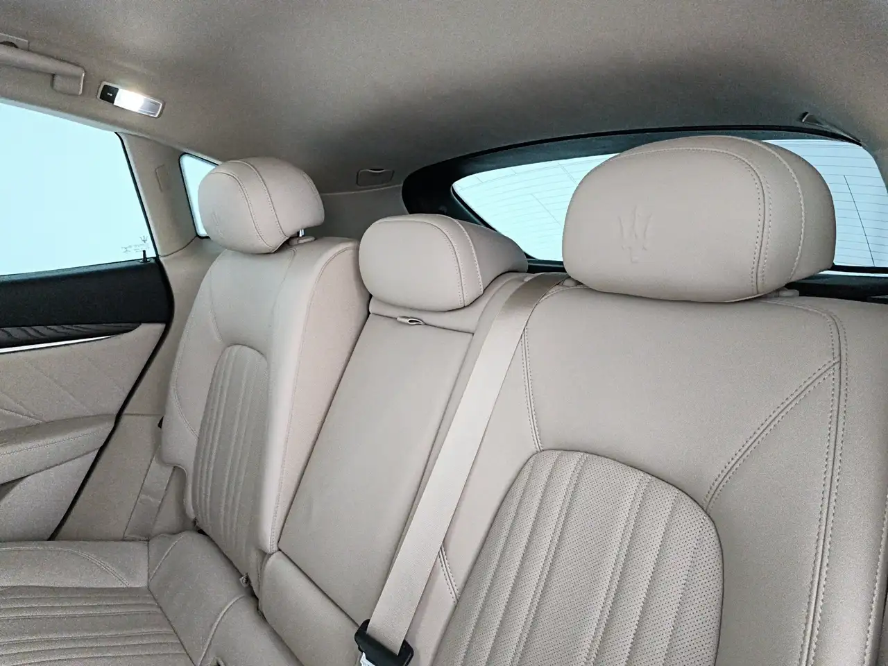 Maserati Levante 2022 — фото 13