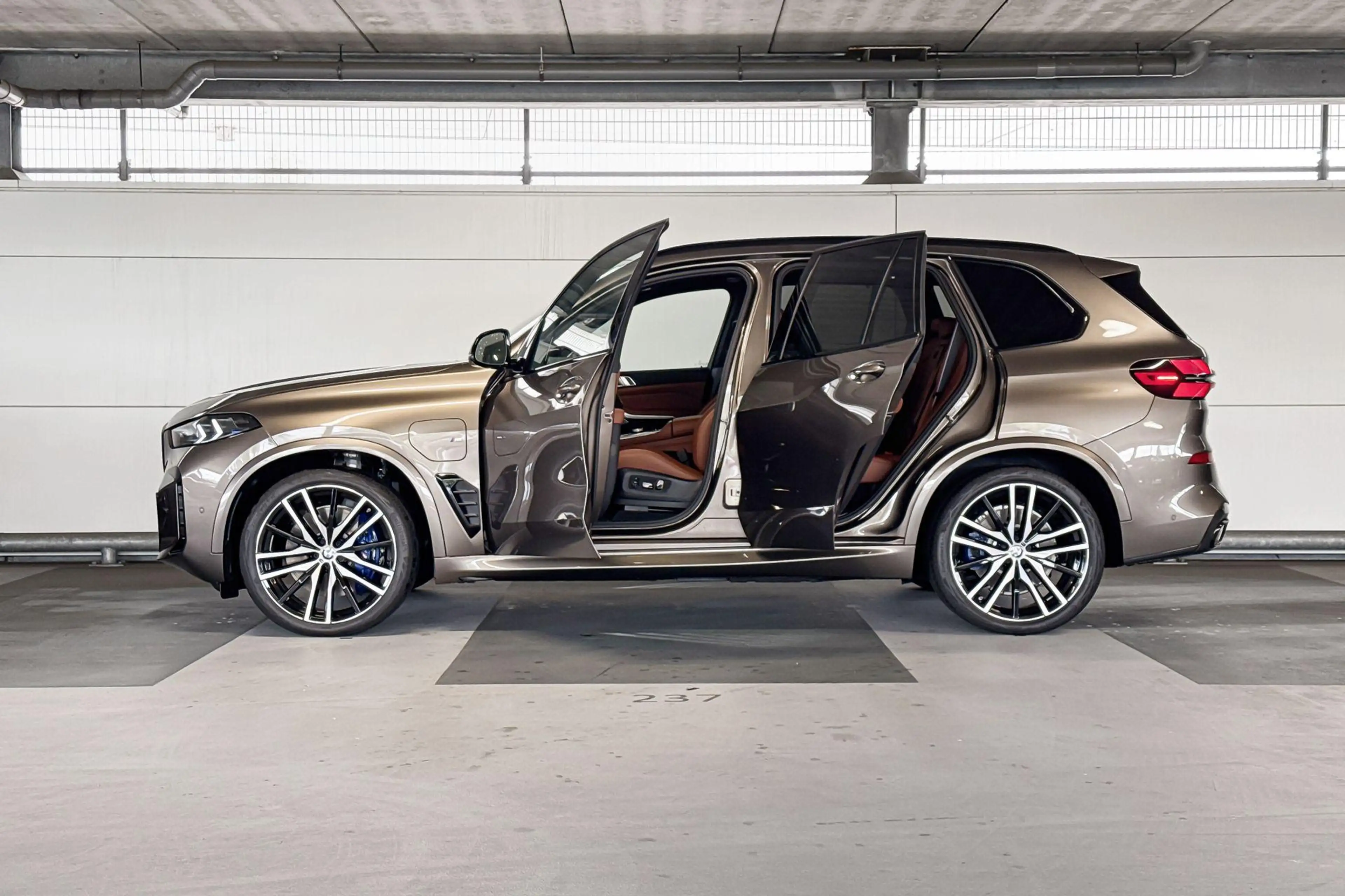 BMW X5 xDrive50e | M Sportpakket Pro | Travel Pack | Inno — photo 3