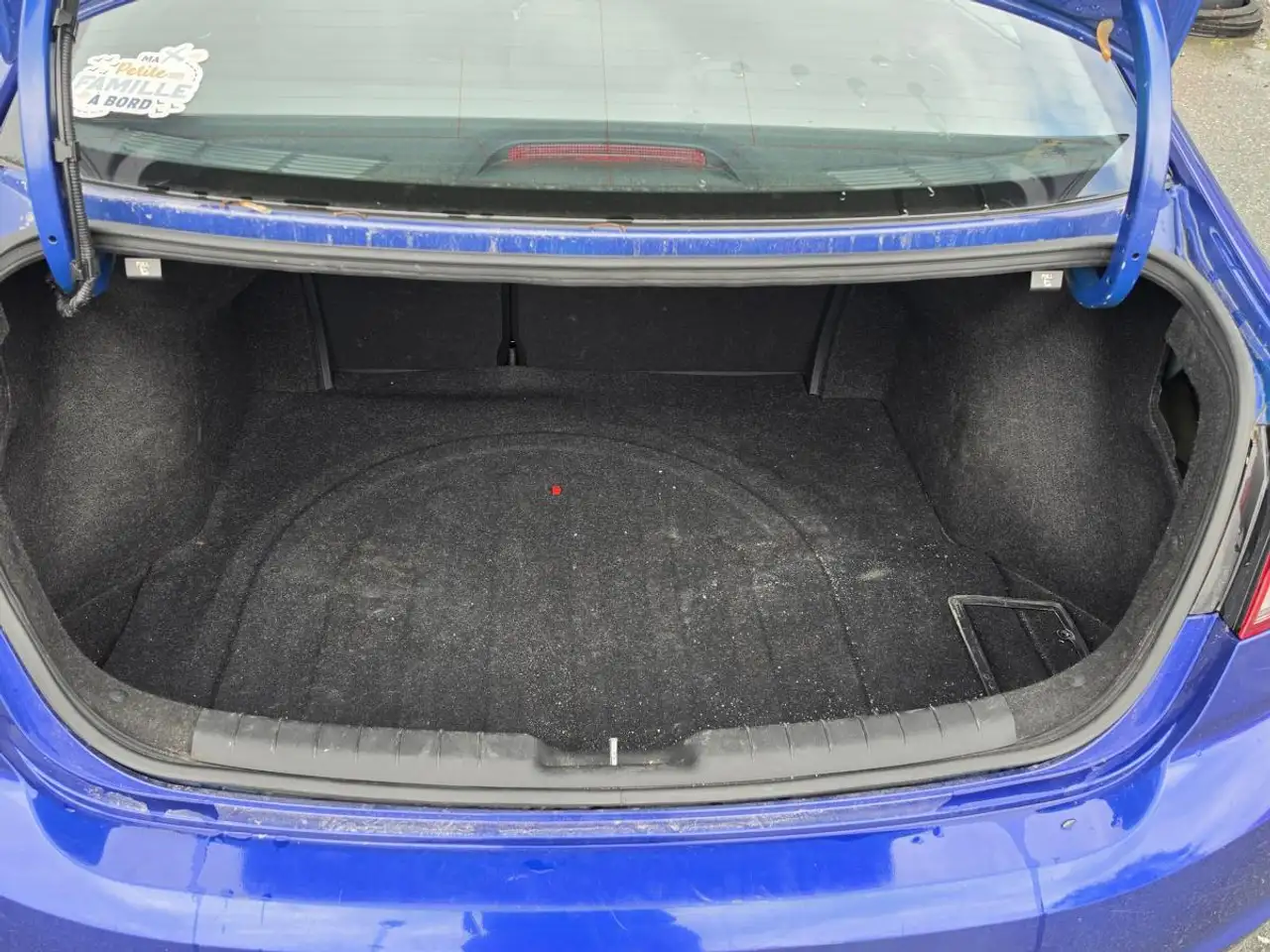 Hyundai ELANTRA снимка Hyundai ELANTRA