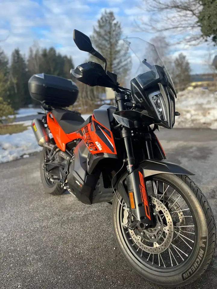 KTM 890 Adventure
