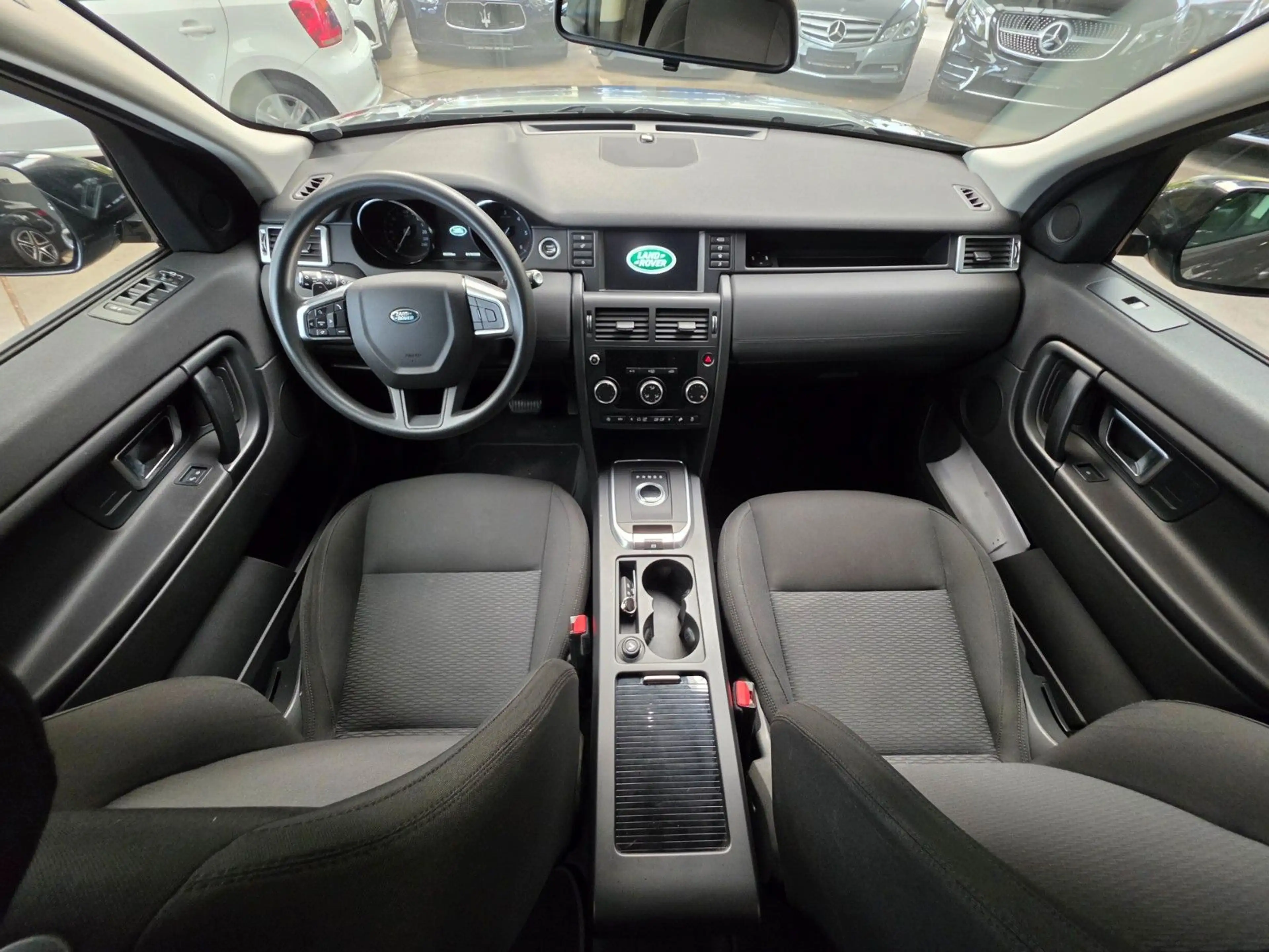 Land Rover Discovery Sport TD4 Automatik Pure/LM-19" — photo 12