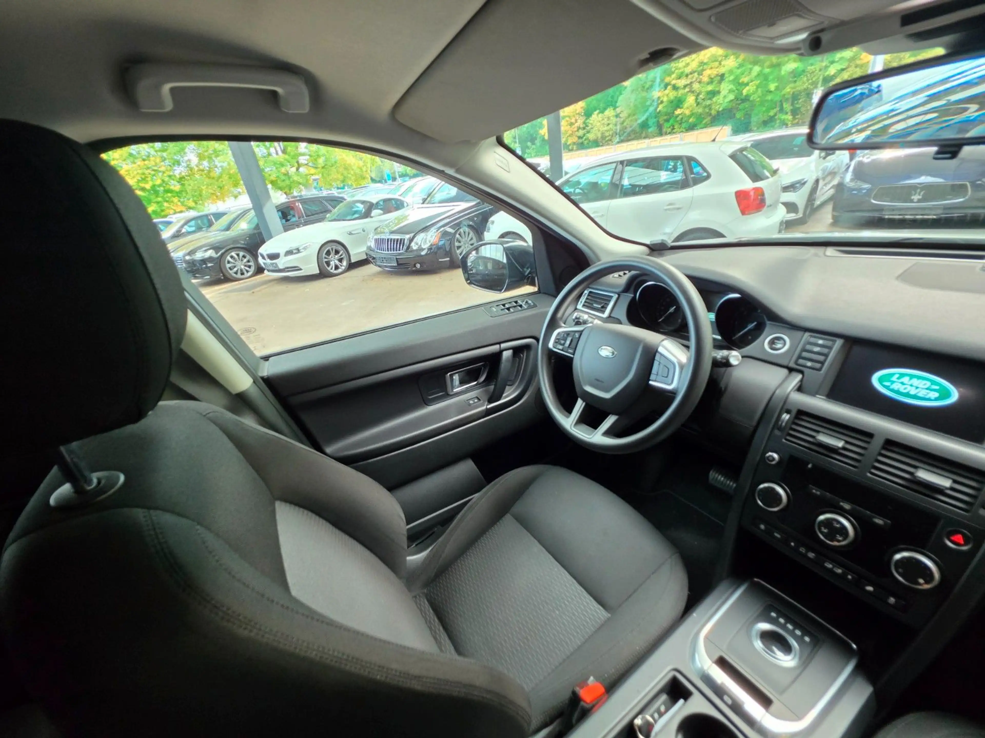 Land Rover Discovery Sport TD4 Automatik Pure/LM-19" — photo 14