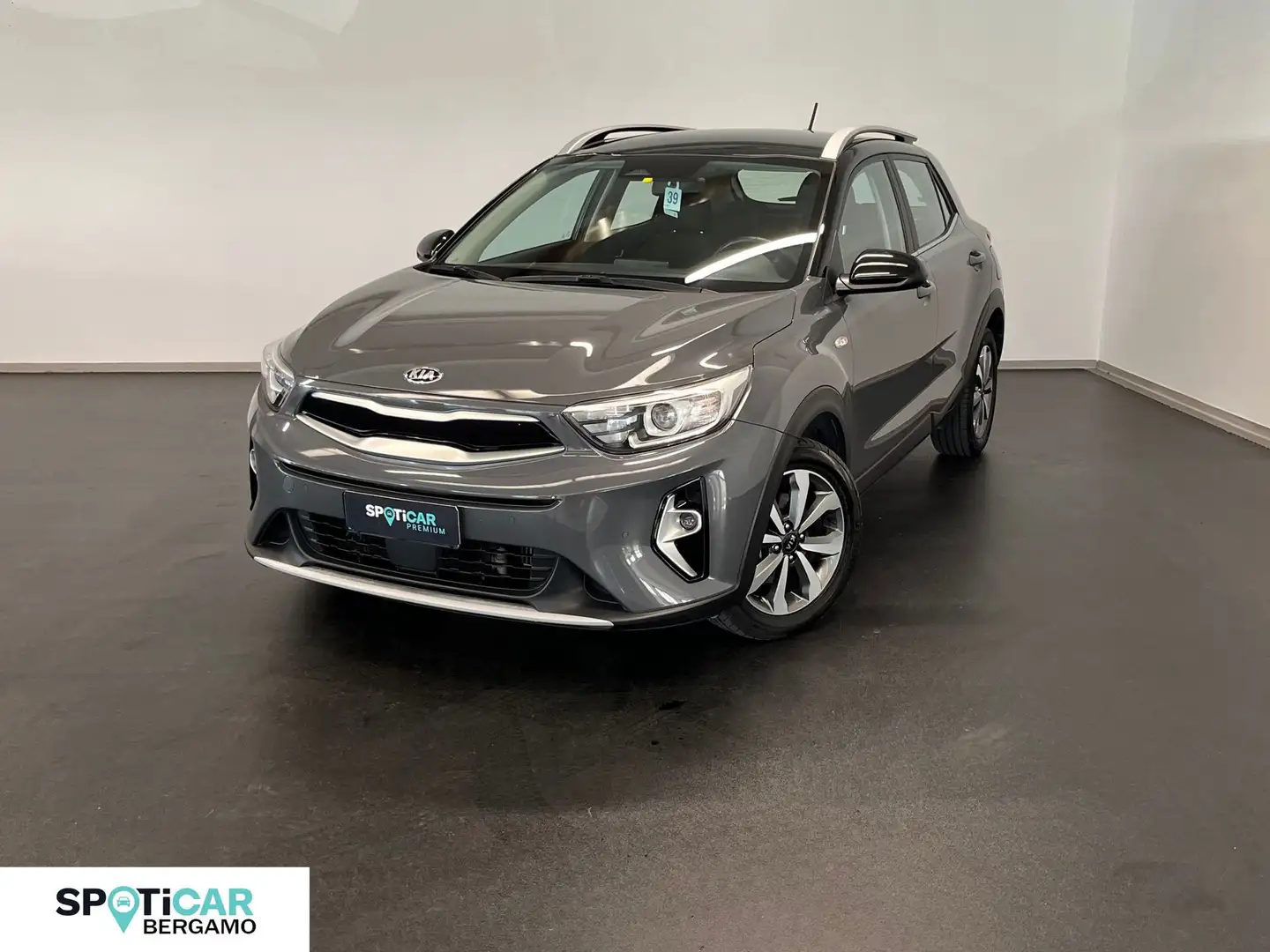 Kia Stonic 1.0 T-GDi 100 CV MHEV iMT Style Gris - 1