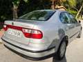 SEAT Toledo Berlina Manual de 4 Puertas Gris - thumbnail 16