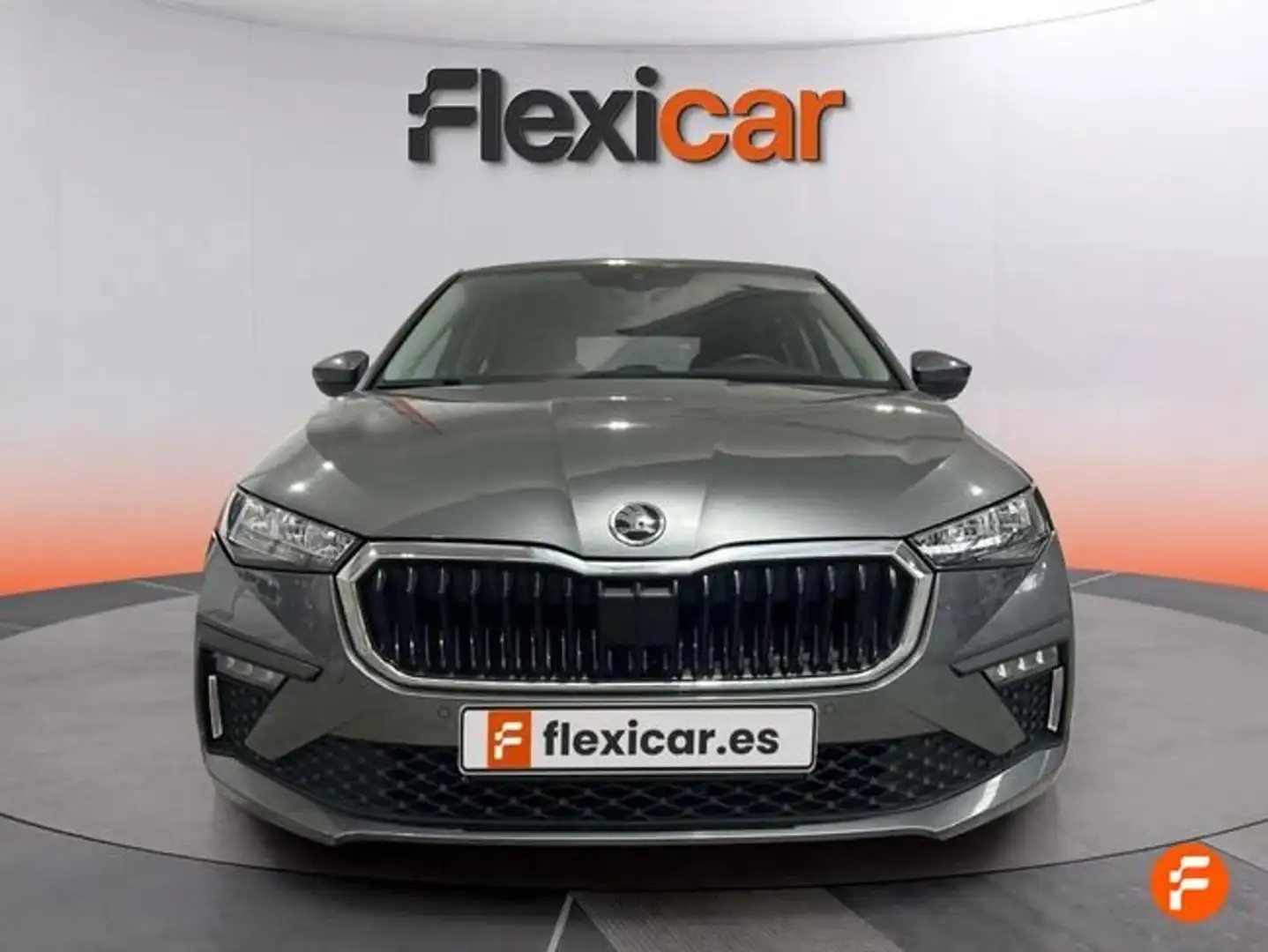 Skoda Scala 1.0 TSI Selection 85kW Gris - 2
