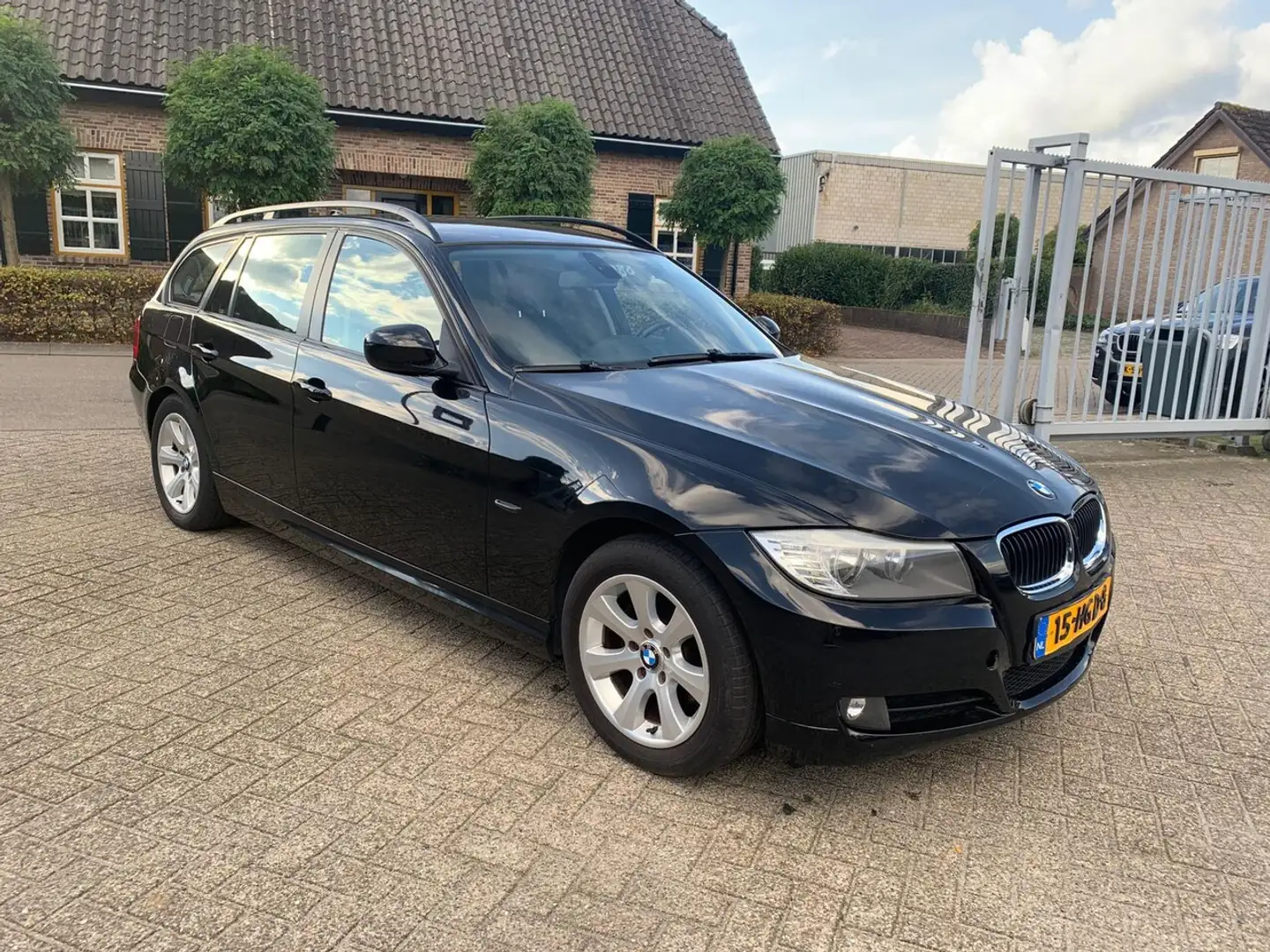 BMW 316 3-serie Touring 316i Business Line 888 Fekete - 1