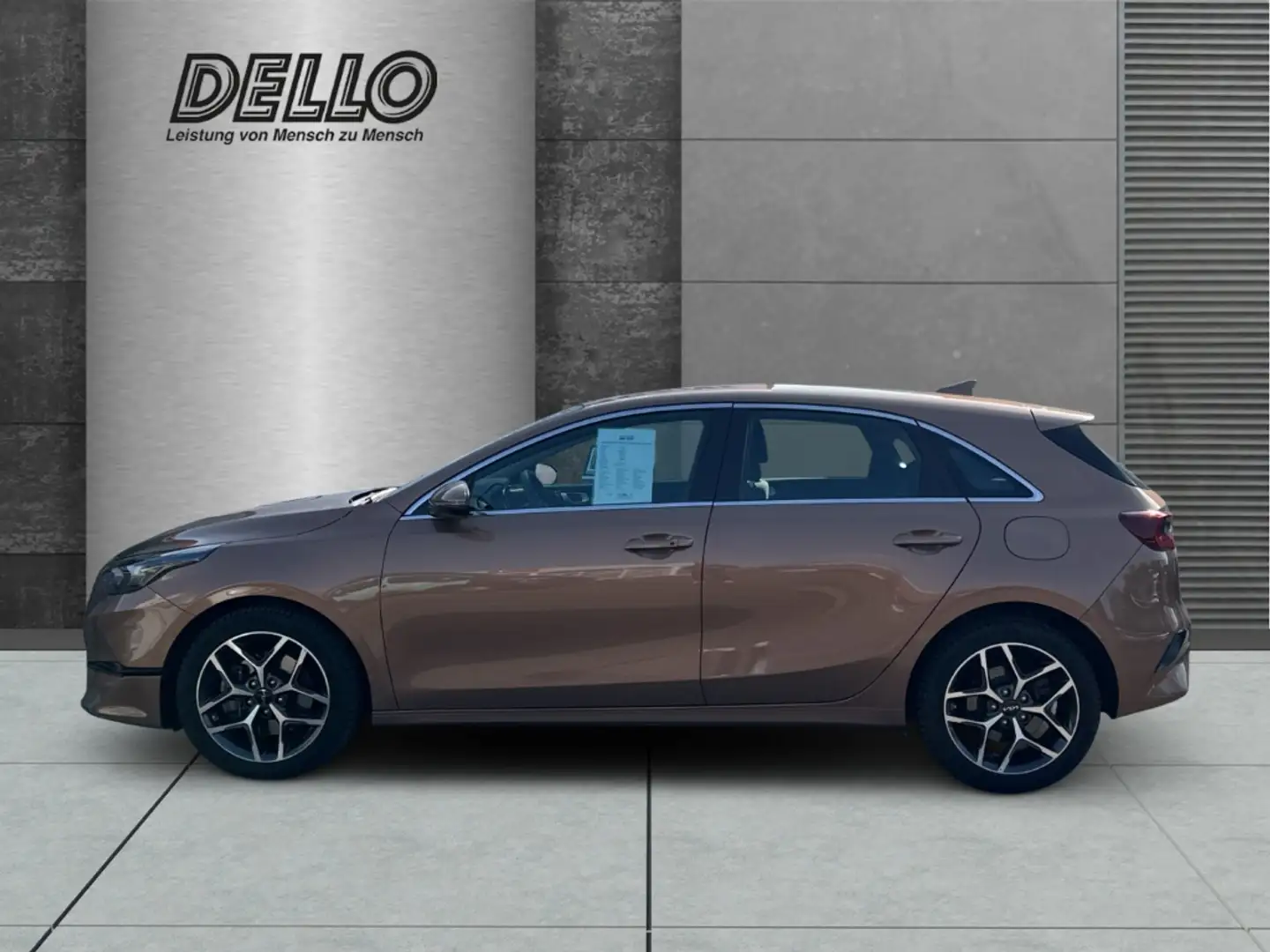 Kia Ceed / cee'd Spirit 1.5 T-GDI AT Technolog-Pak Navi JBL Soundsy Brown - 2