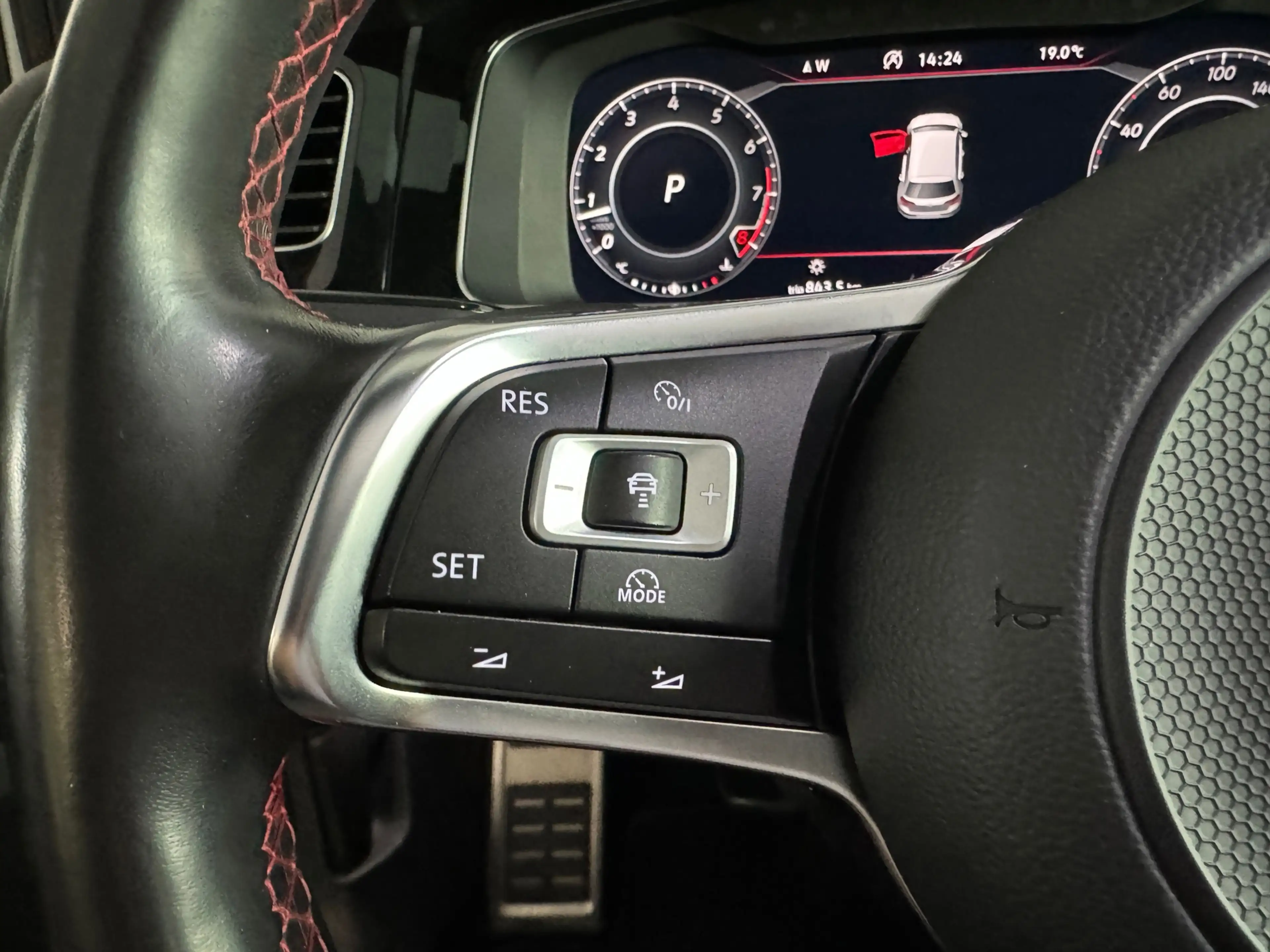 Volkswagen Golf GTI 2.0 TSI Pano|Leer|DCC|Trekhaak|Camera|Dynaudio — photo 13