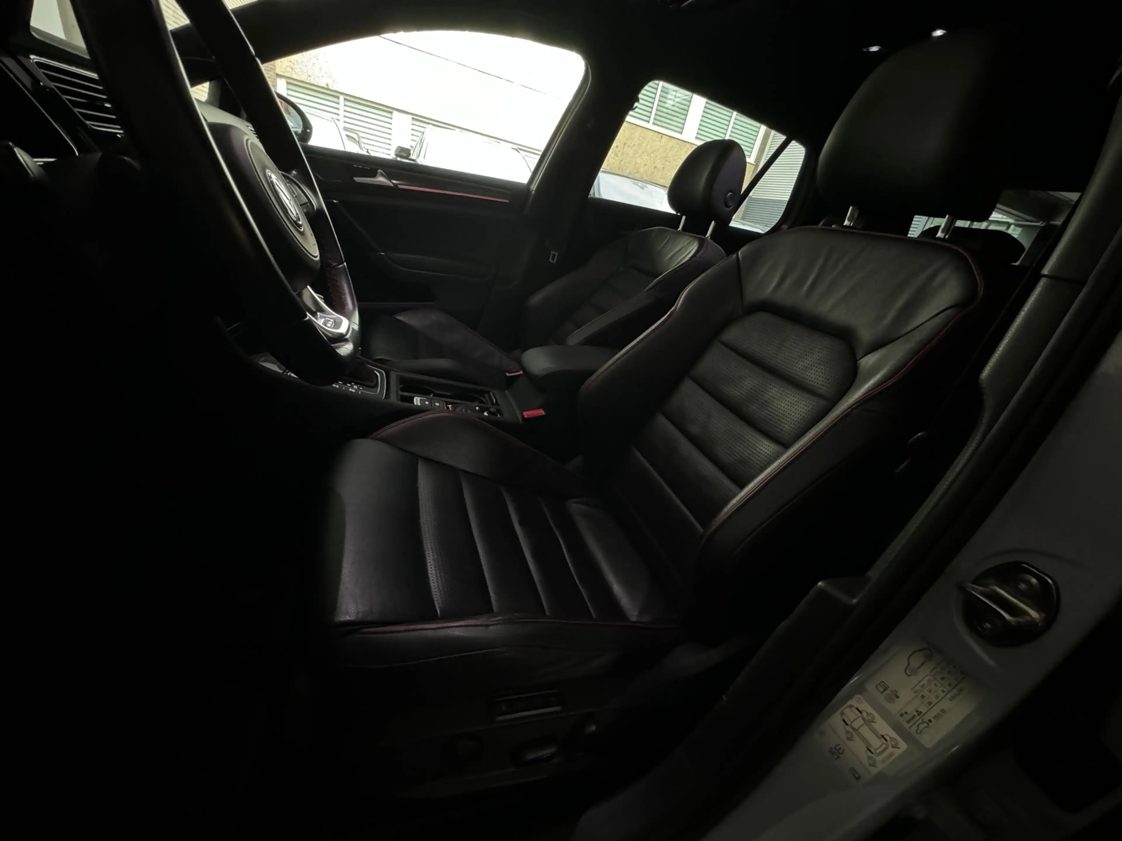 Volkswagen Golf GTI 2.0 TSI Pano|Leer|DCC|Trekhaak|Camera|Dynaudio — photo 10