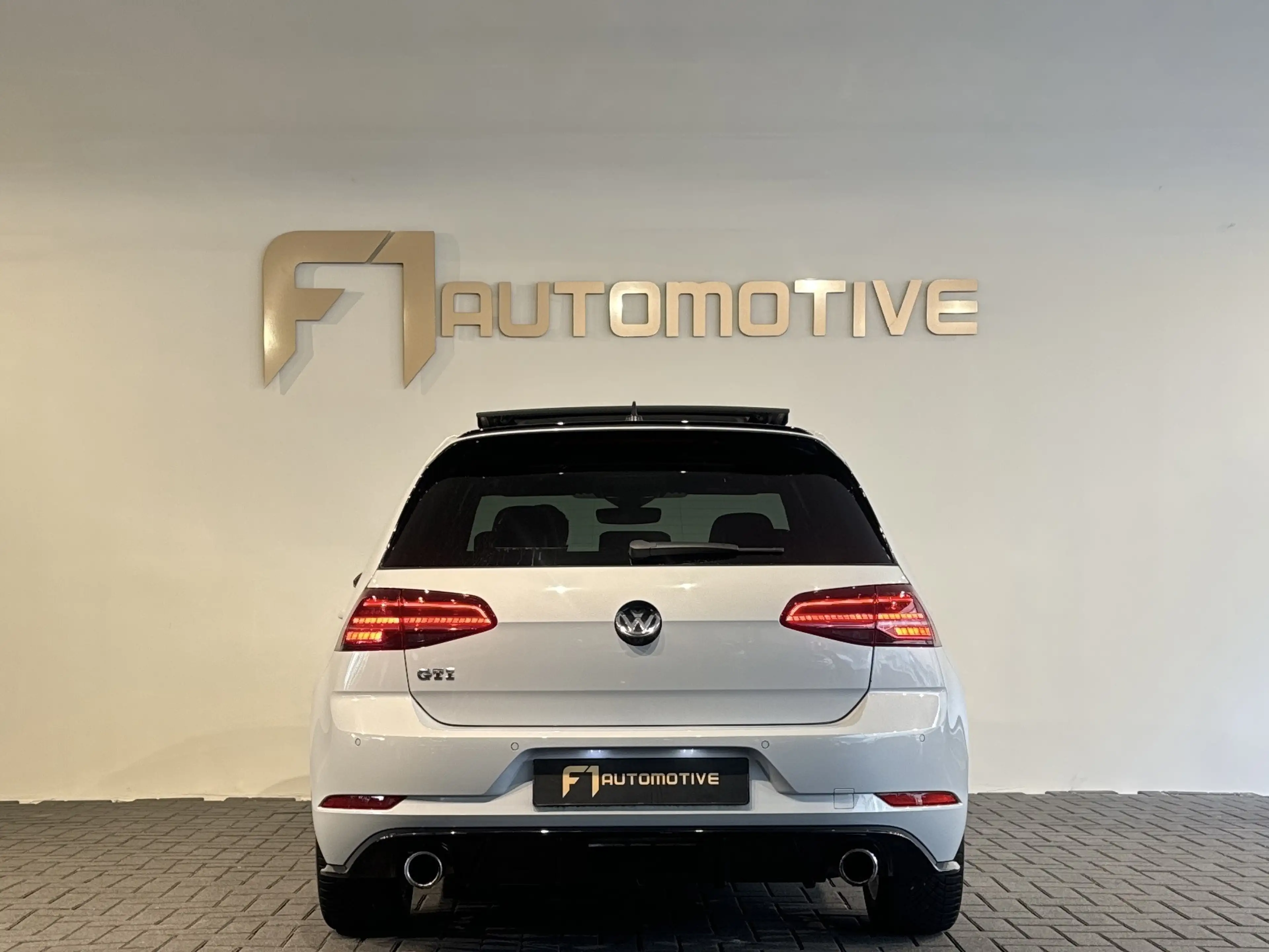 Volkswagen Golf GTI 2.0 TSI Pano|Leer|DCC|Trekhaak|Camera|Dynaudio — photo 5