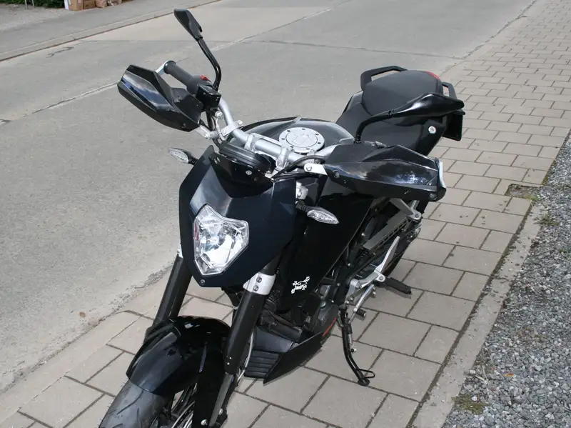 KTM 125 DUKE - foto 2