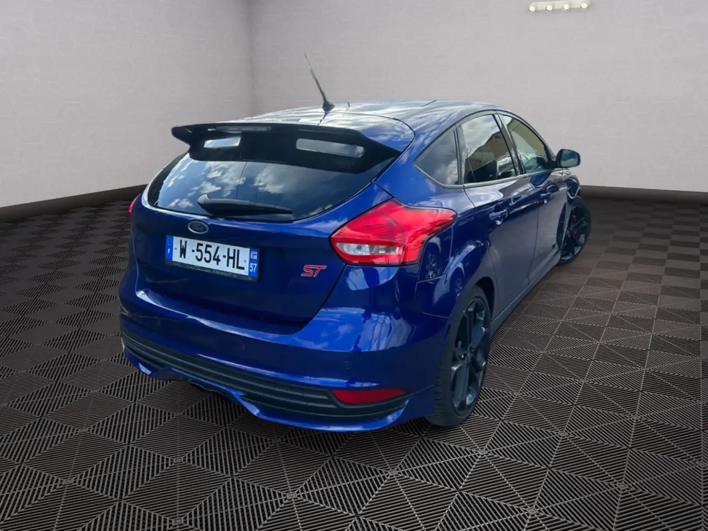 Ford Focus ST Blauw - 2