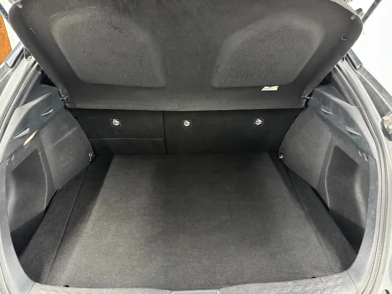 Toyota C-HR photo Toyota C-HR