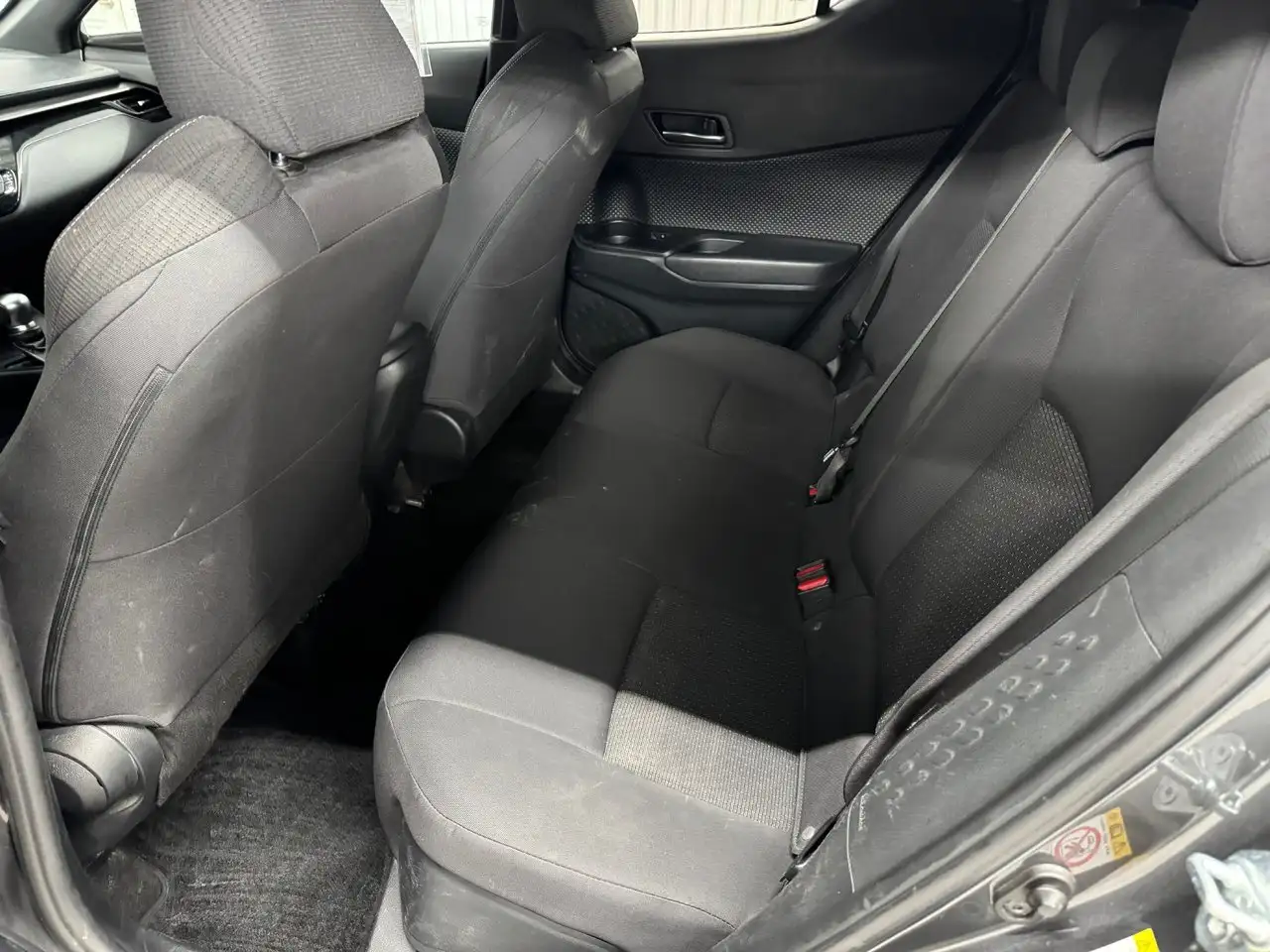 Toyota C-HR photo Toyota C-HR