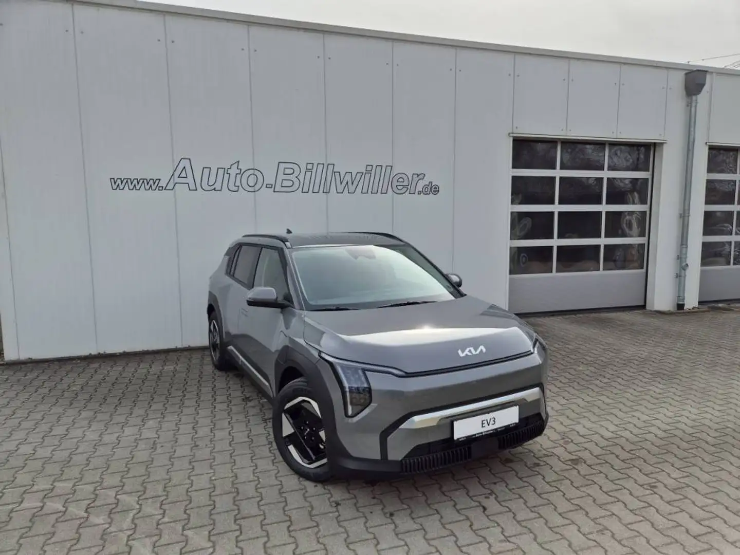 Kia EV3 81.4 kWh (204 PS) Earth WinterConnect Business Upg Grau - 1