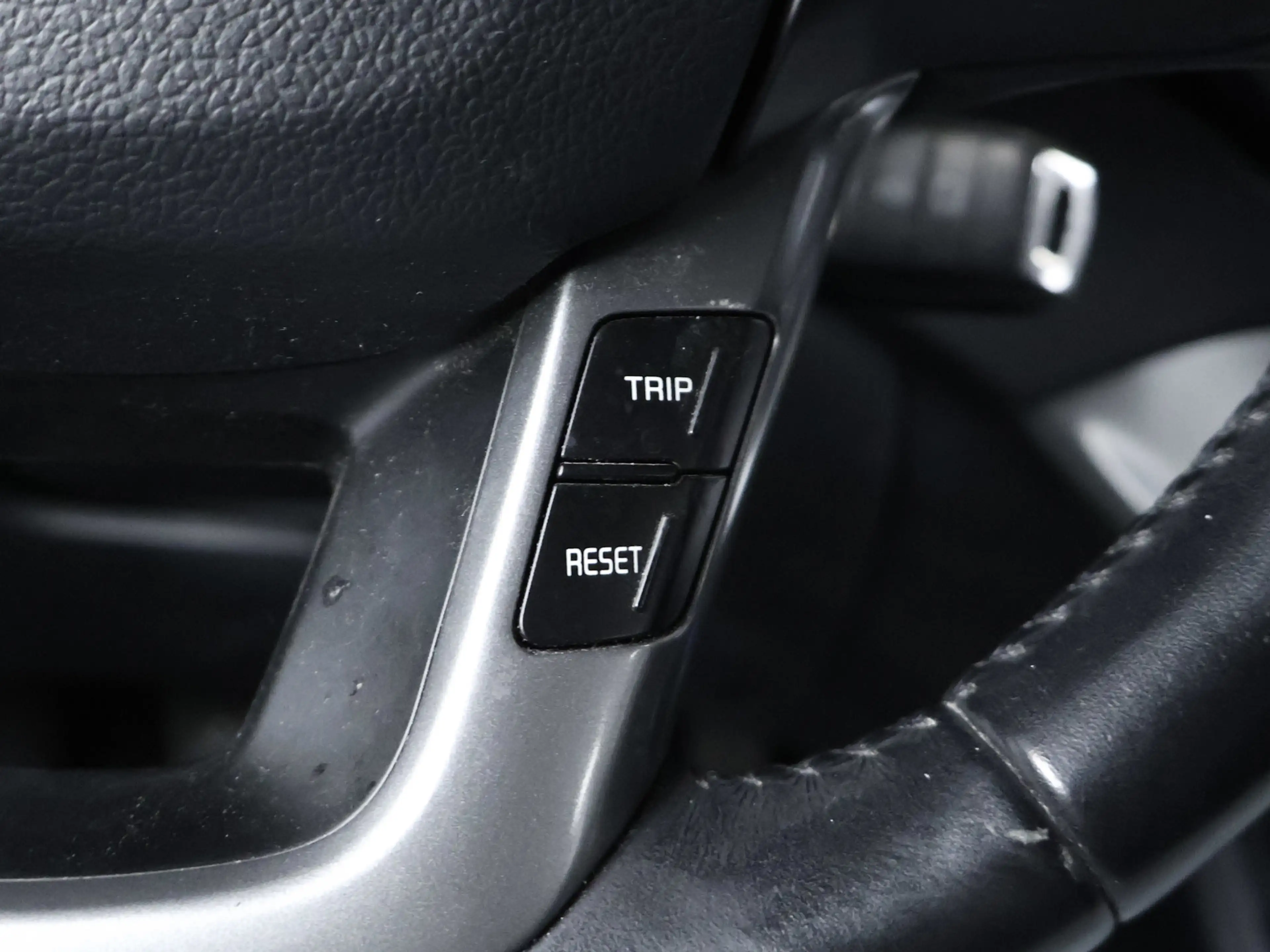 Kia Rio 1.2 CVVT ComfortLine Sport (NAVI,CAMERA,PDC,CRUISE — photo 12