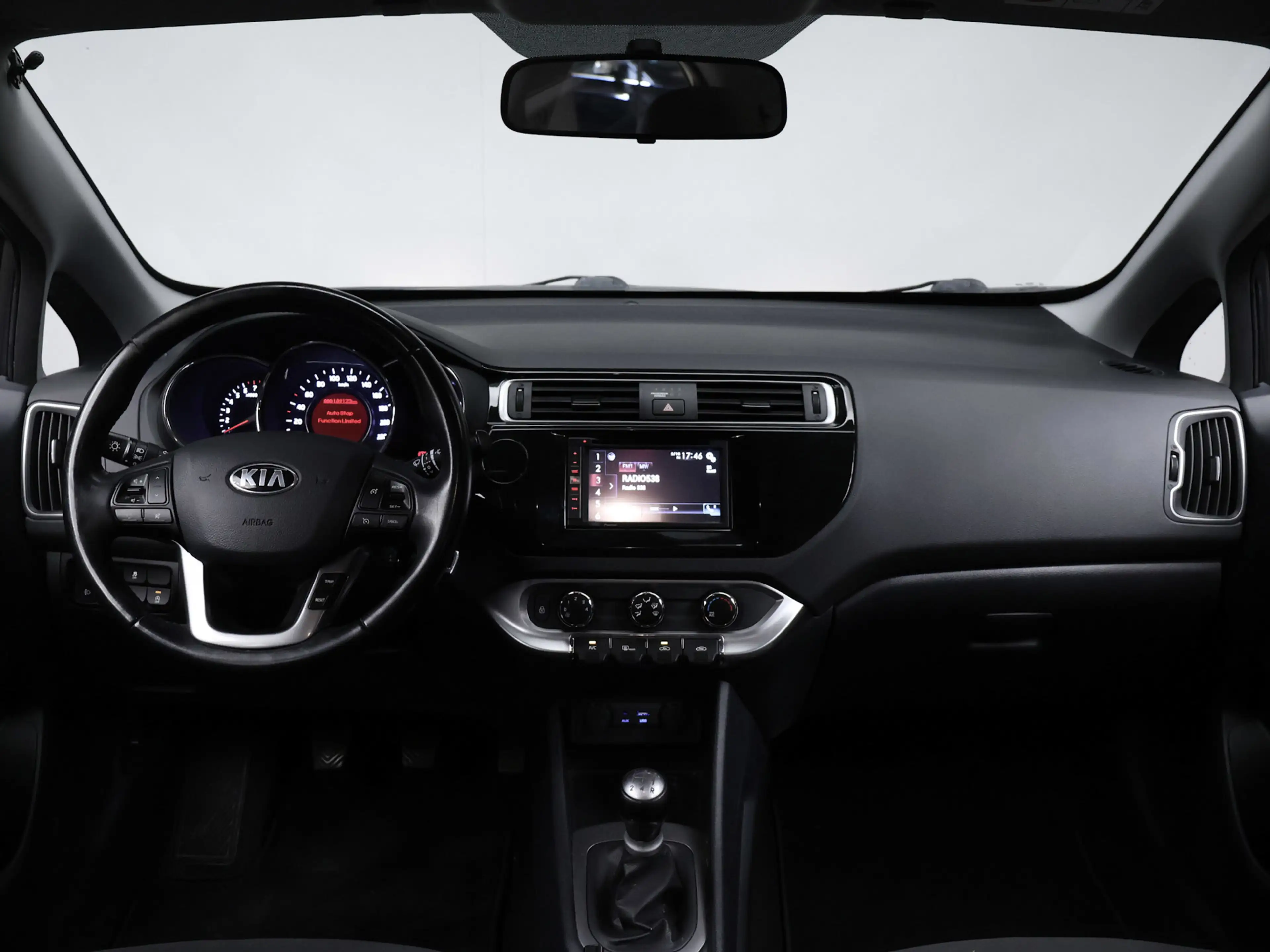 Kia Rio 1.2 CVVT ComfortLine Sport (NAVI,CAMERA,PDC,CRUISE — photo 7