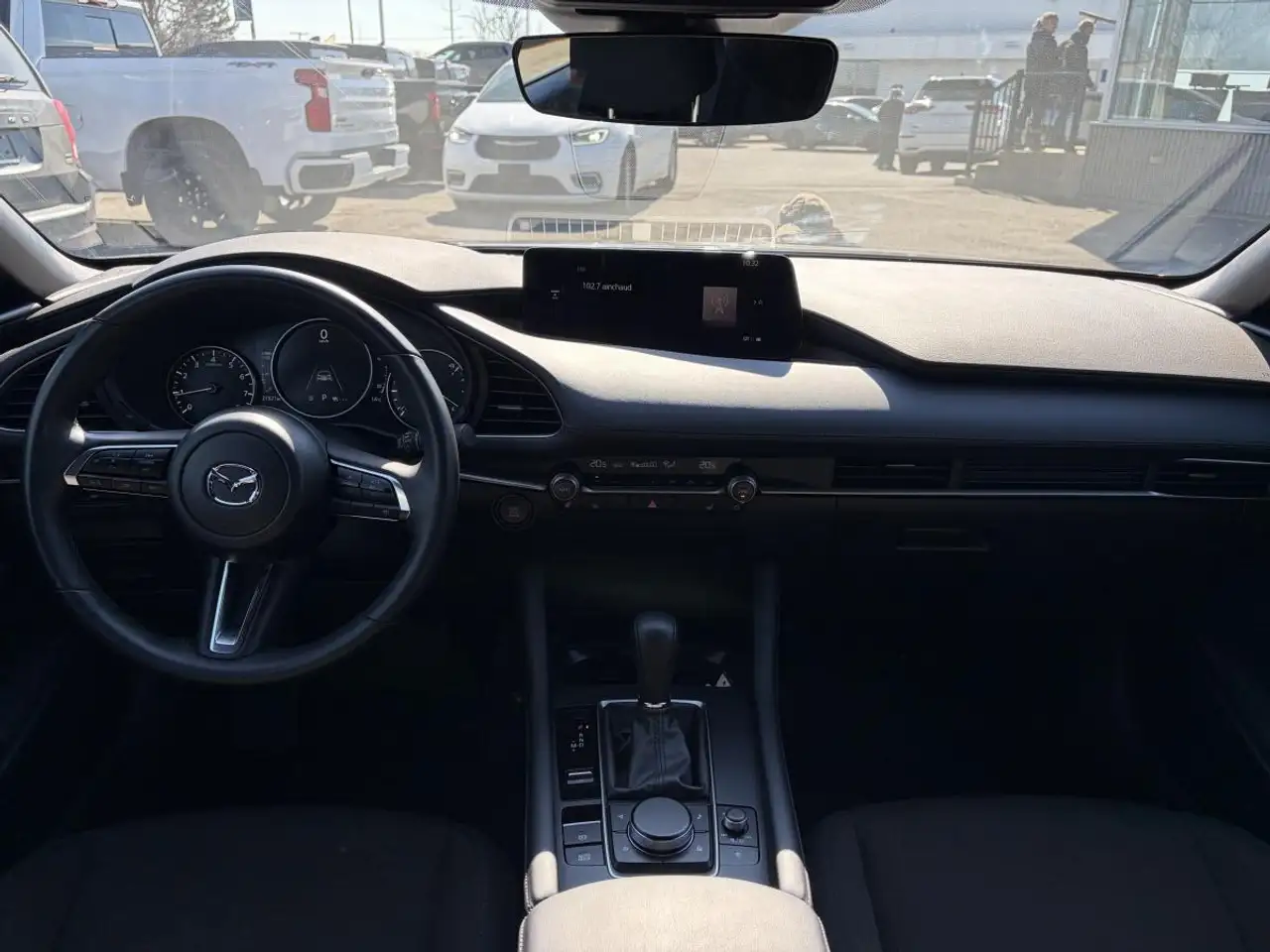 Mazda 3 снимка Mazda 3