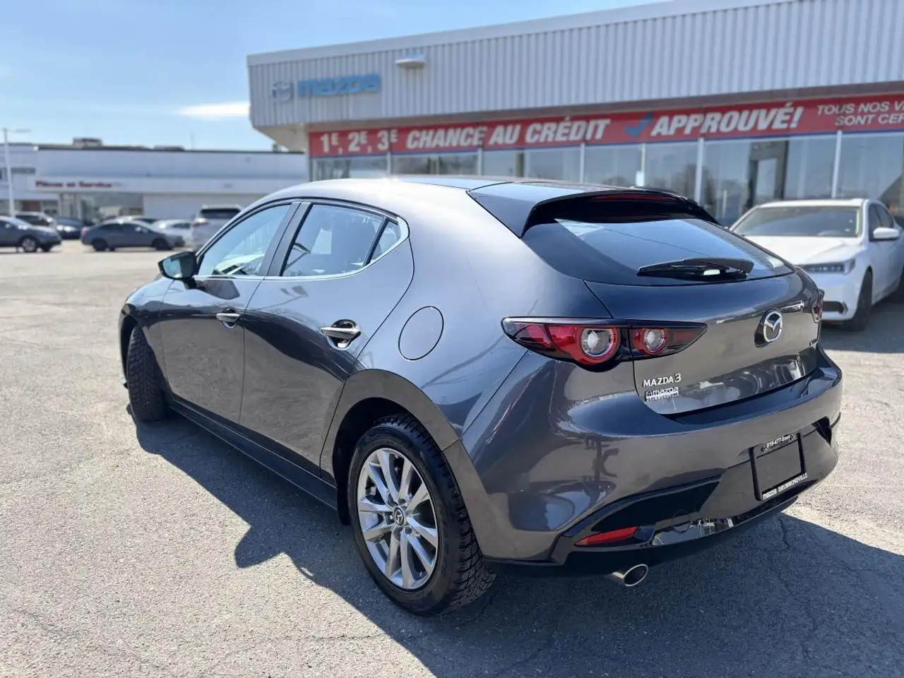 Mazda 3 снимка Mazda 3