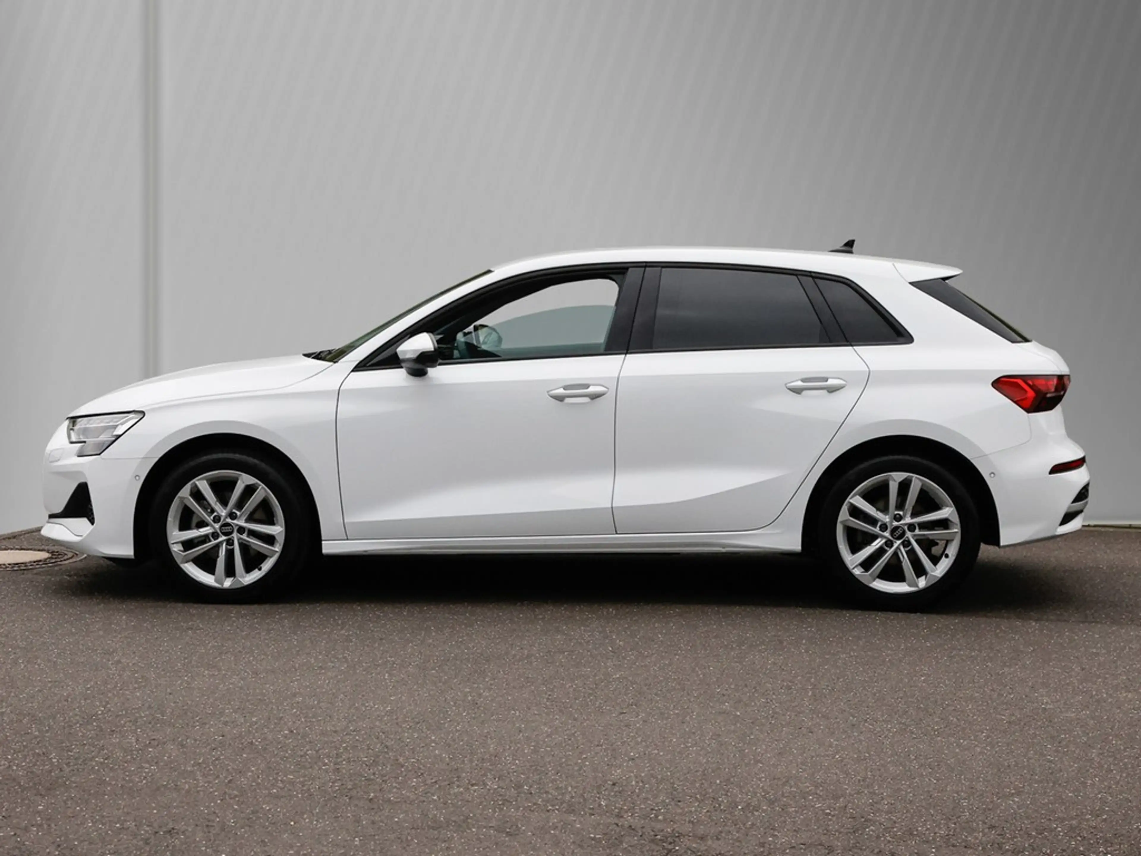 Audi A3 Sportback TFSI advanced Navi ACC Kamera LED — photo 6