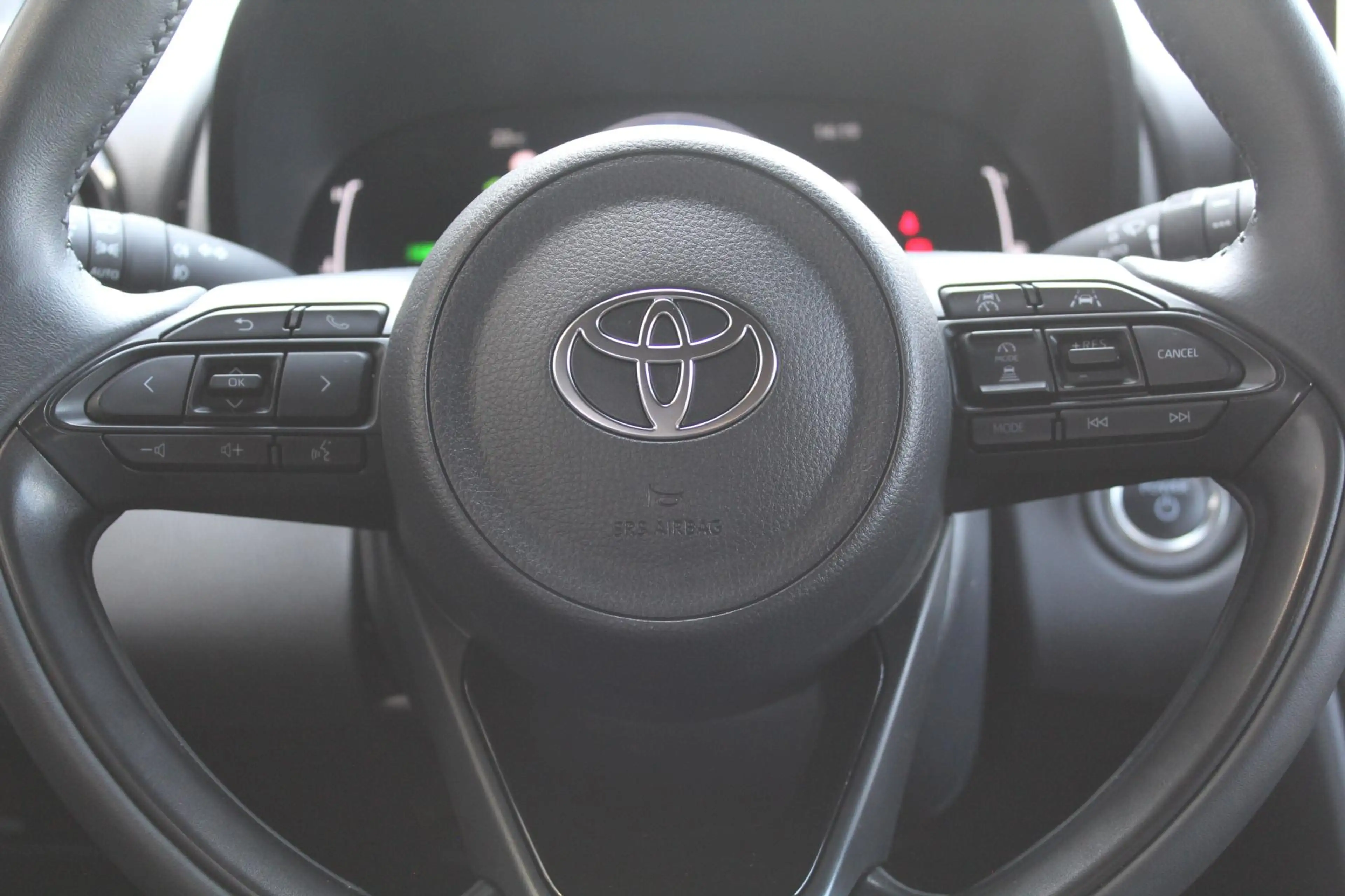 Toyota Yaris Cross 1.5 Hybrid 115 Dynamic Plus | Rijklaar | Stoel/stu — photo 8