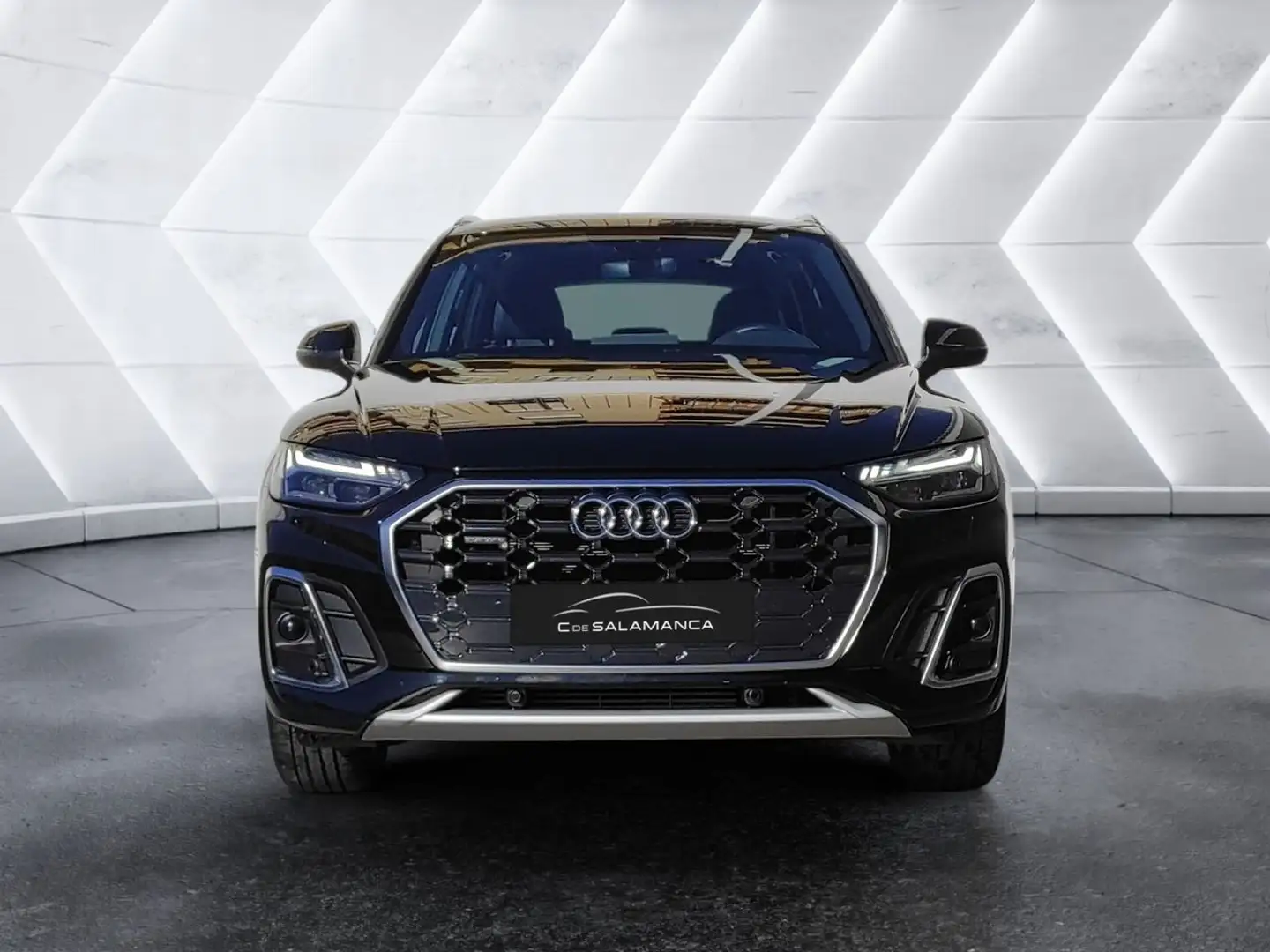 Audi Q5 S Line 55 TFSI e quattro-ultra Schwarz - 2