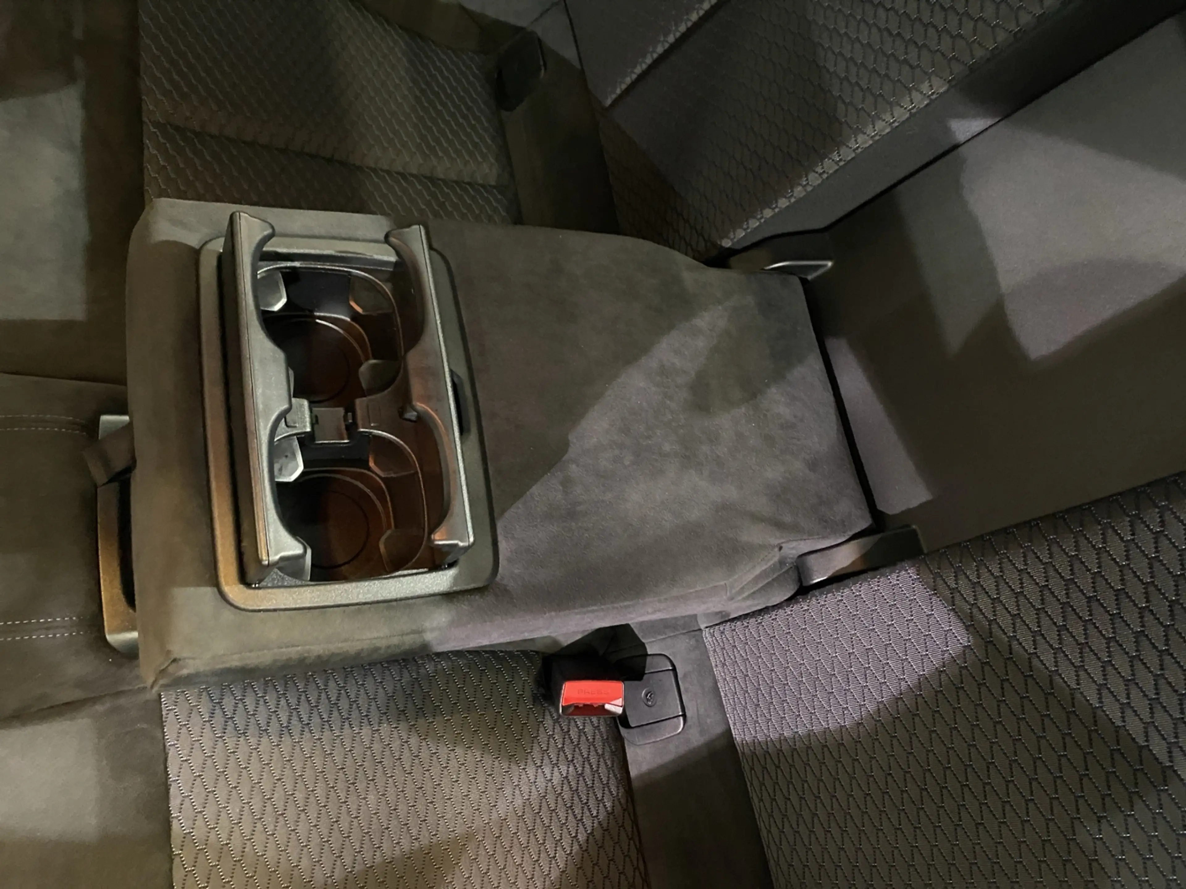 BMW 240 xDrive / Navi LED RFK — photo 10