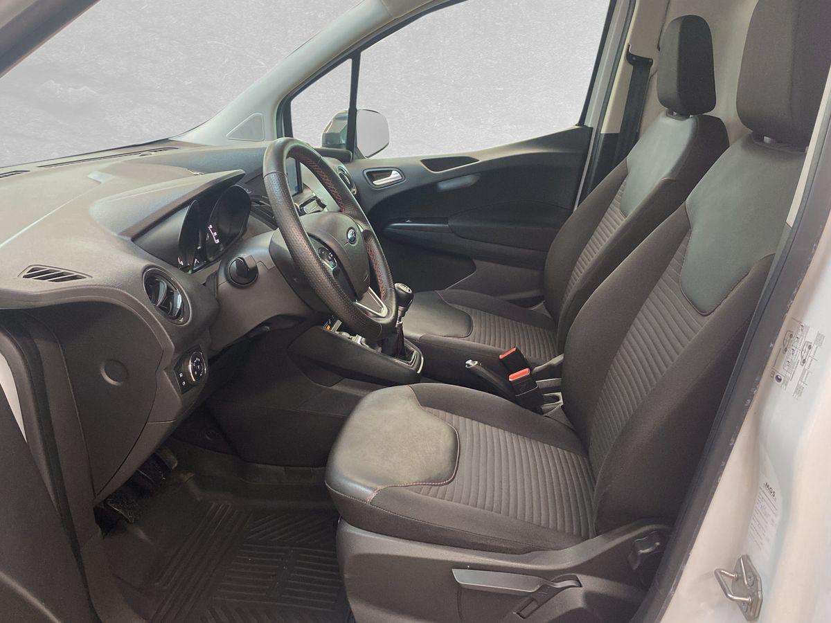 Ford Transit Courier
