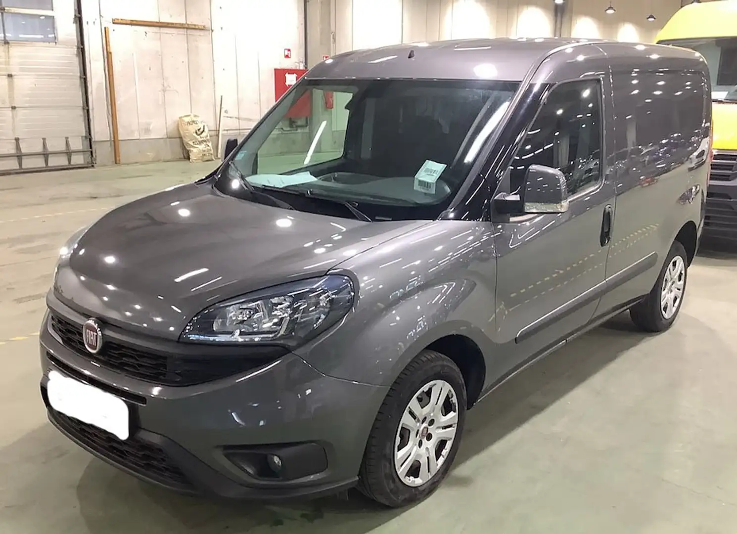 Fiat Doblò 1.3 mjet 95cv SX 3 posti Gris - 2