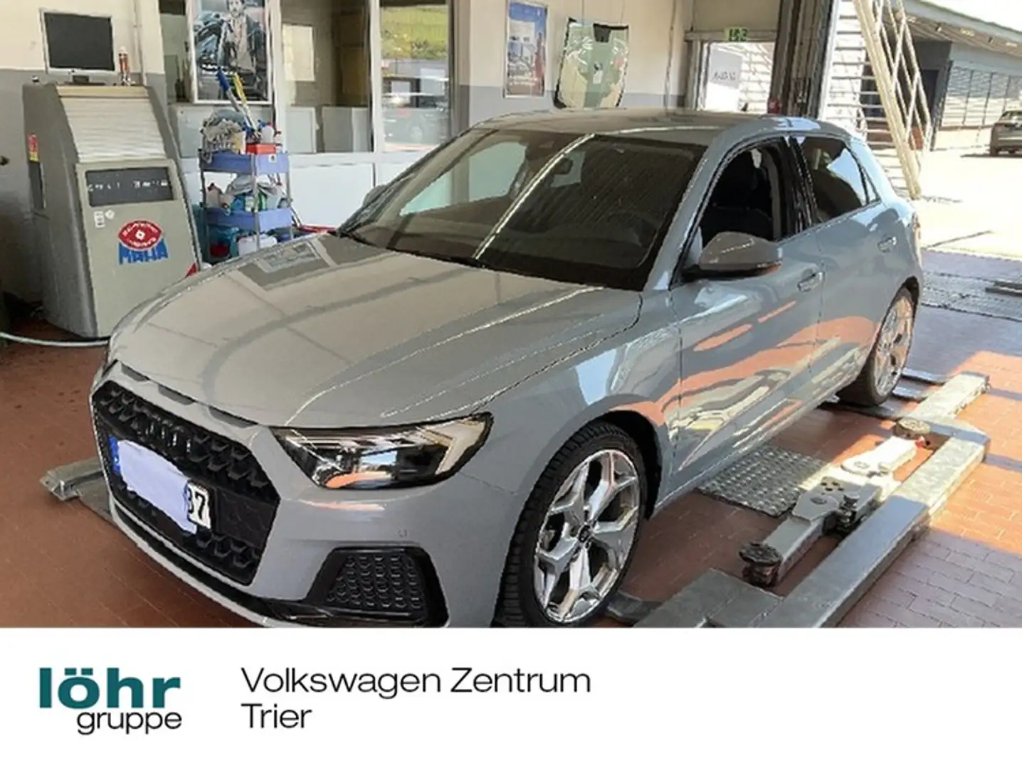 Audi A1 Sportback 35TFSI Stronic advanced Navi, LED Grau - 1
