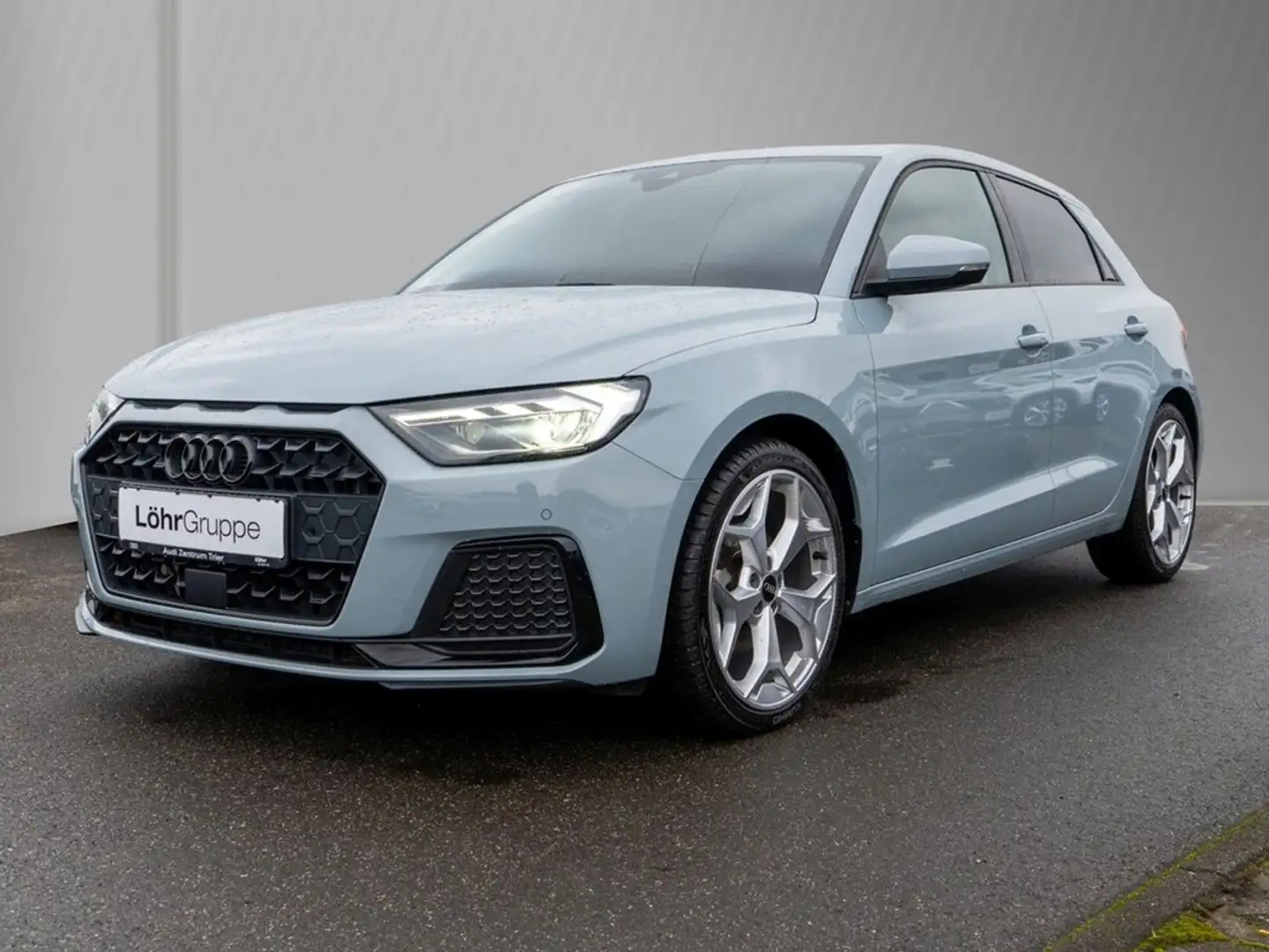 Audi A1 Sportback 35TFSI Stronic advanced Navi, LED Grau - 2