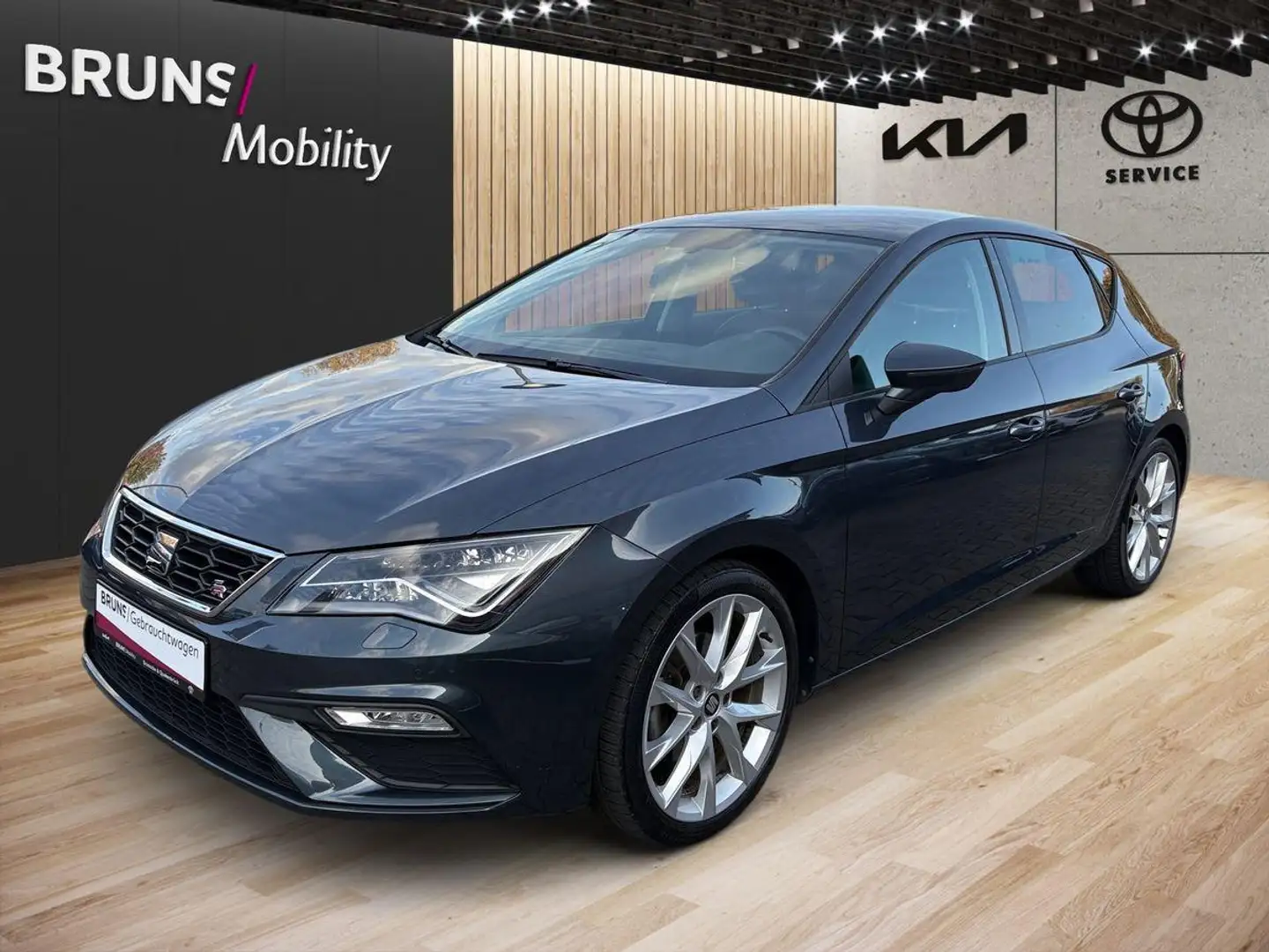 SEAT Leon FR 1.5 TSI ACT DSG Gris - 2