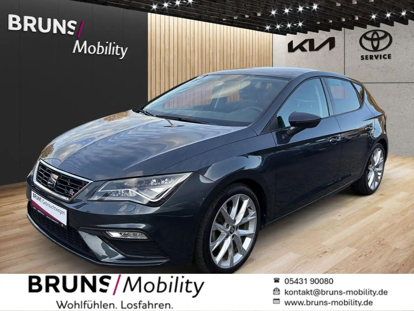 SEAT Leon FR 1.5 TSI ACT DSG Gris - 1