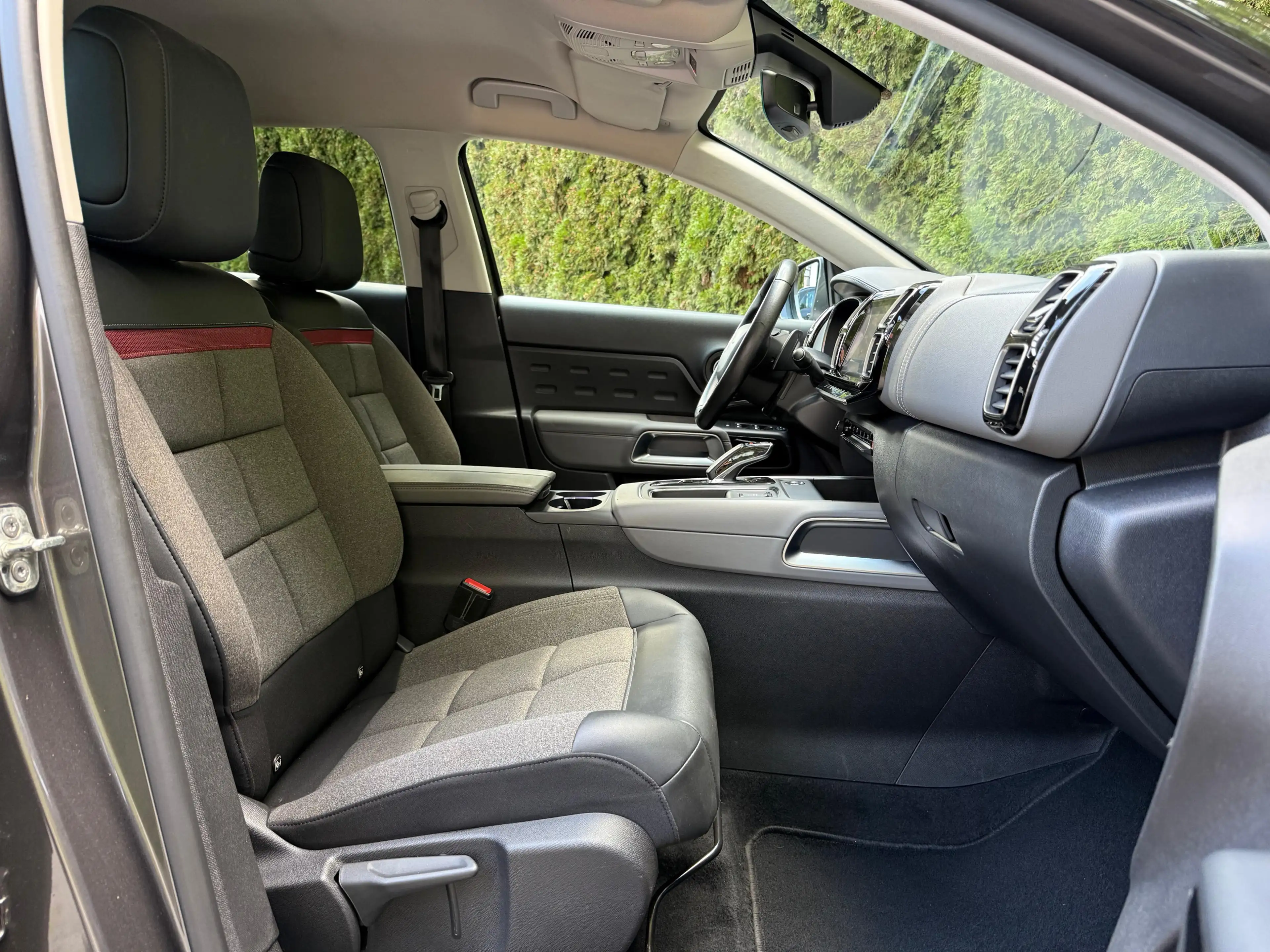 Citroen C5 Aircross Feel Pack Hybrid LED+NAV+KAM+SHZ+TOT — photo 11