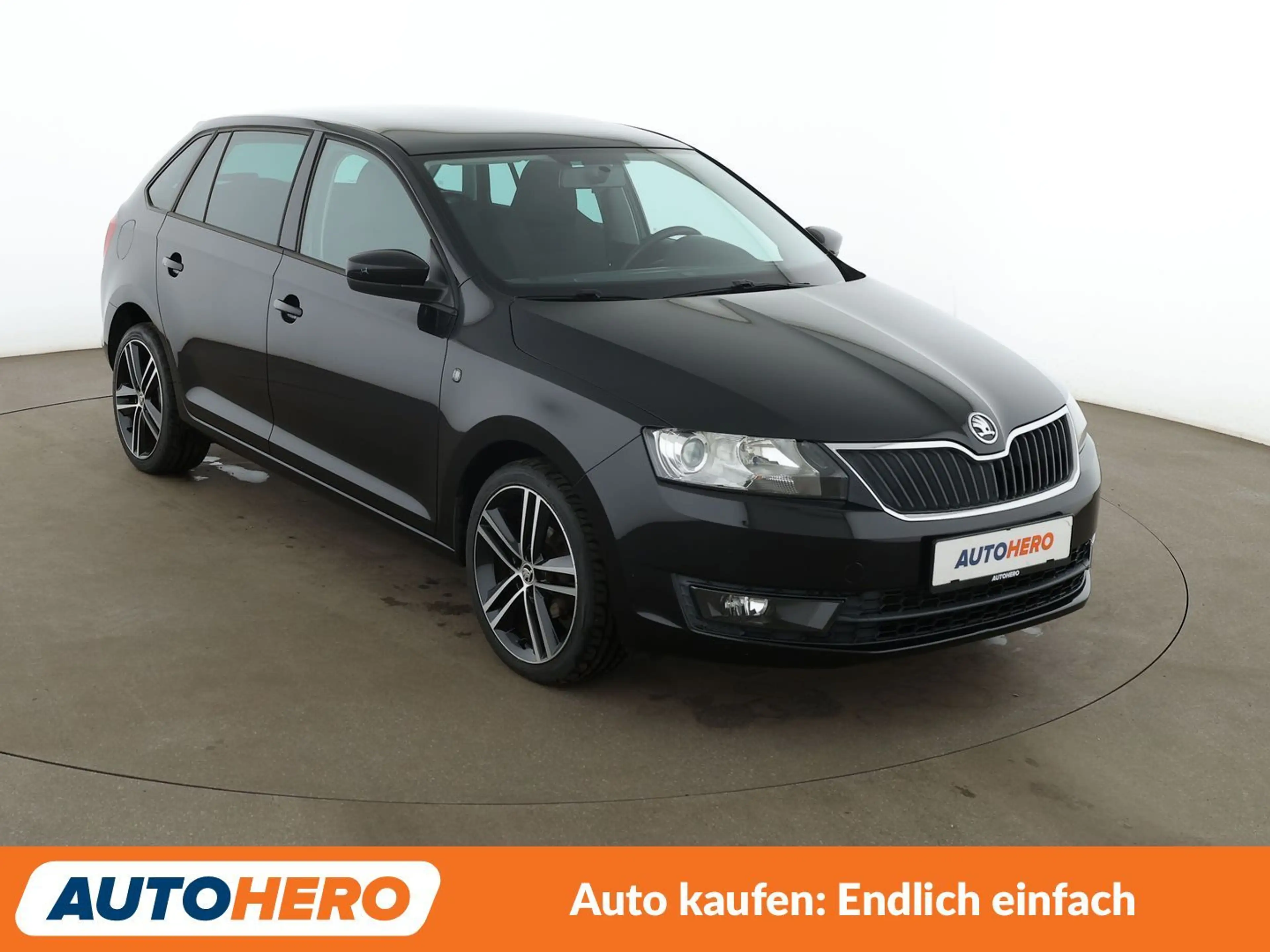 Skoda Rapid/Spaceback 1.2 TSI StylePlus*XENON*TEMPO* — photo 8