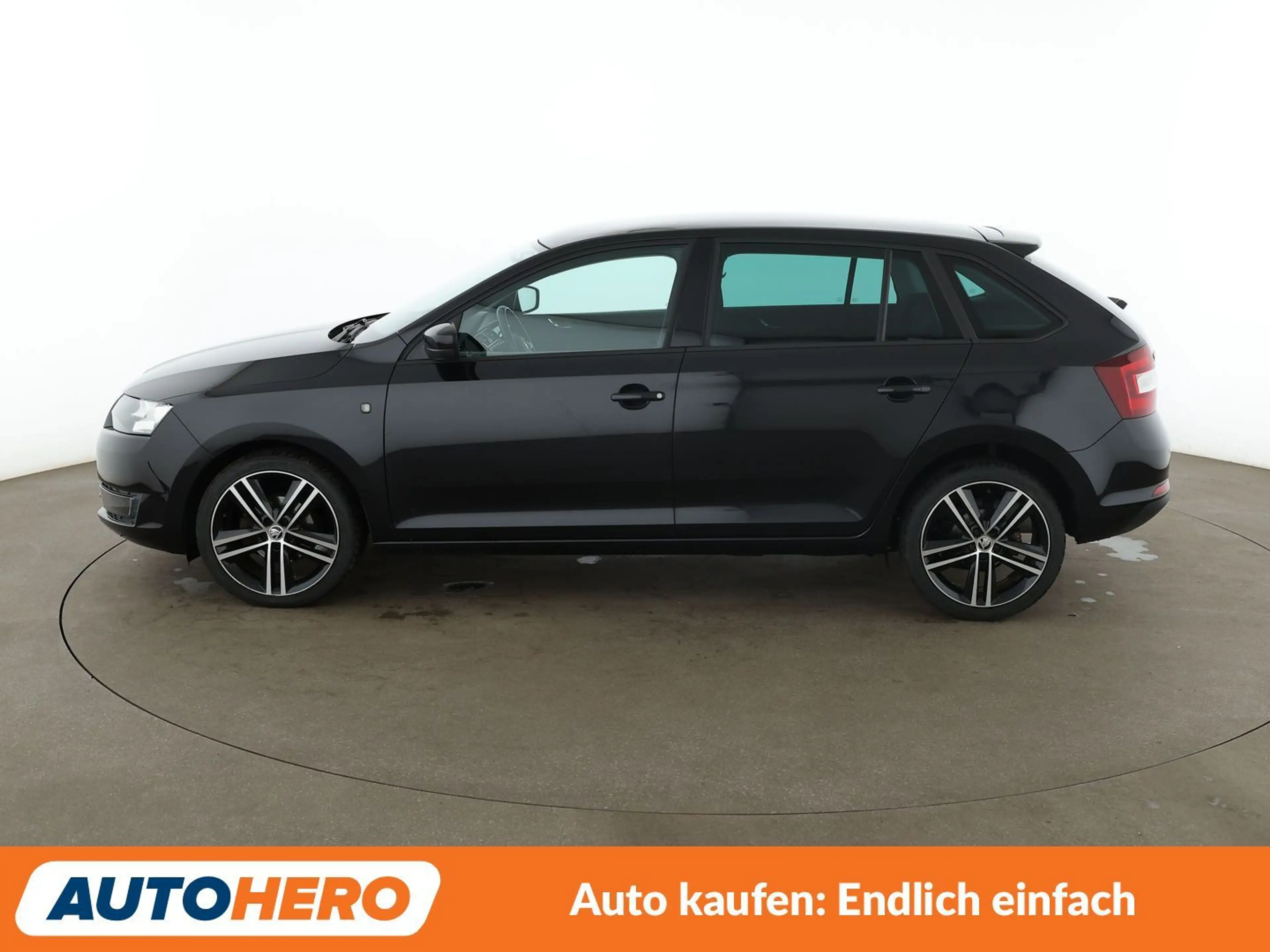 Skoda Rapid/Spaceback 1.2 TSI StylePlus*XENON*TEMPO* — photo 3
