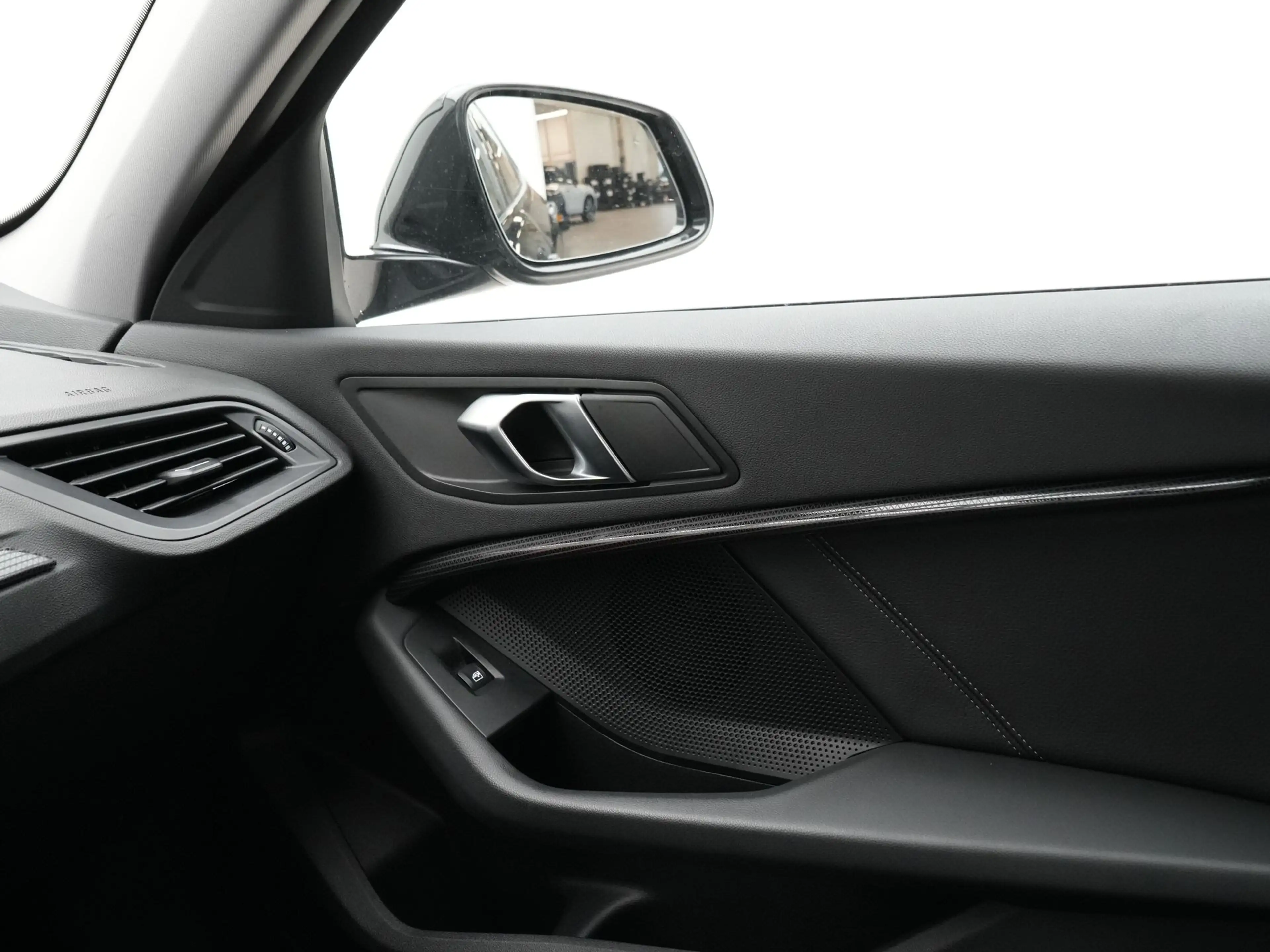 BMW 118 1 Serie 118i — photo 13