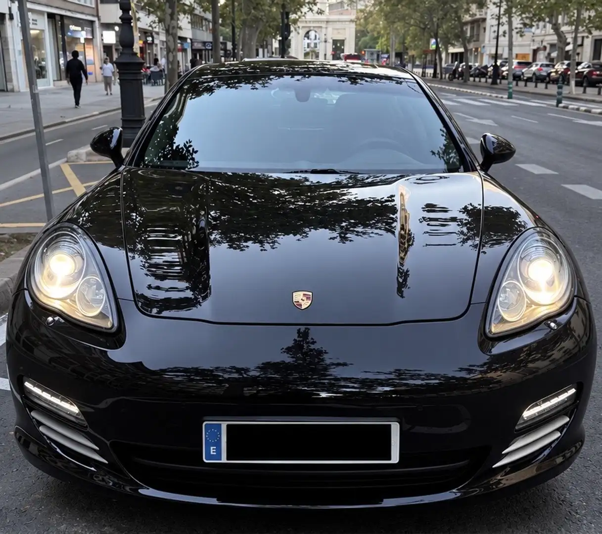 Porsche Panamera 4 Aut. - 1