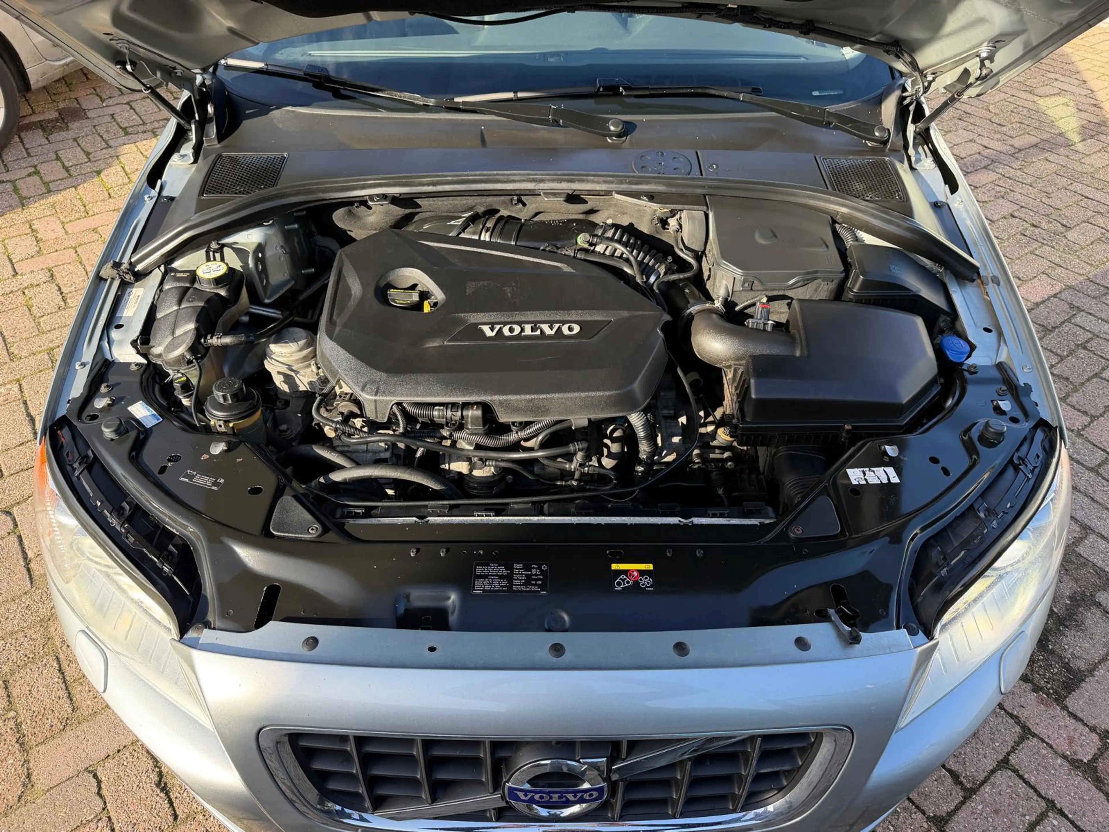 Volvo V70 1.6 T4 Limited Edition AUTOMAAT-LEER-NIEUWE APK — photo 7