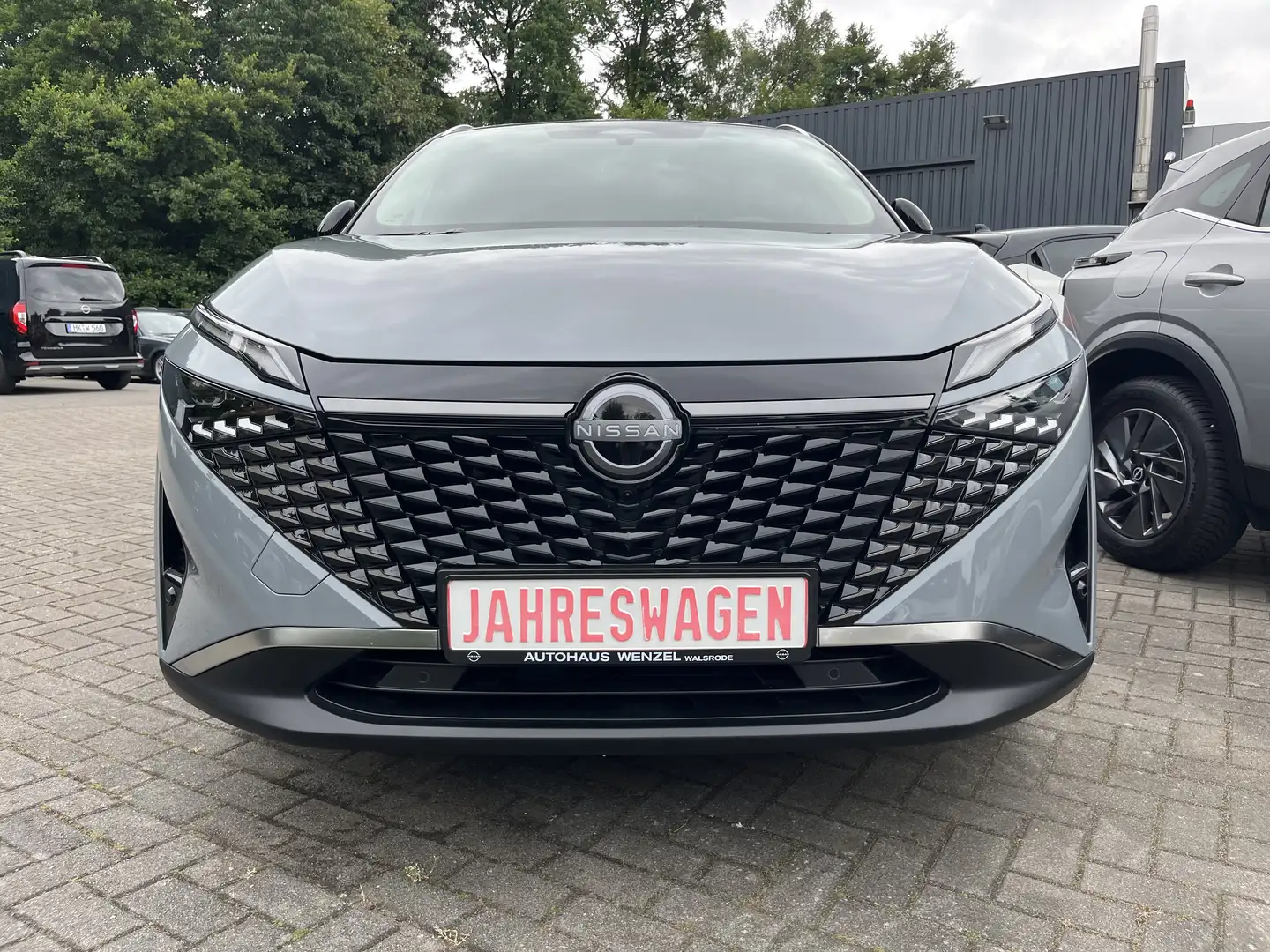 Nissan Qashqai 1.3 DIG-T X-tronic N-Connecta, LED, PGD, Winterp. - 2