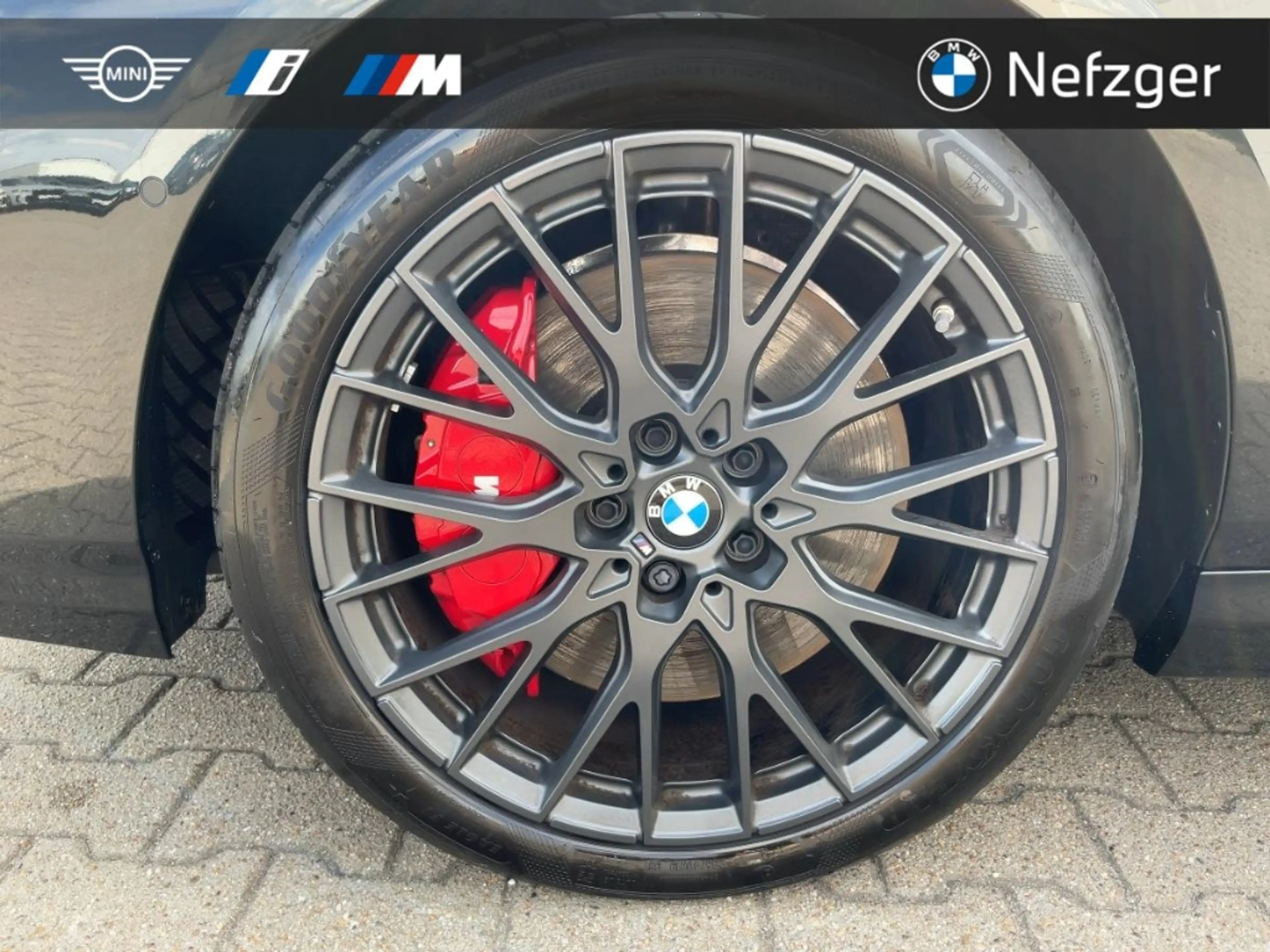 BMW 135 xDrive M-Paket Pro HUD H/K Iconic Glow — photo 12