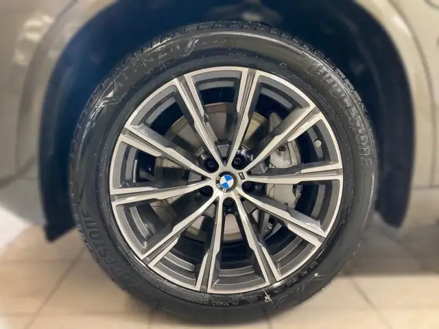 BMW X5 xDrive50e G05 XB1 Ansicht 9