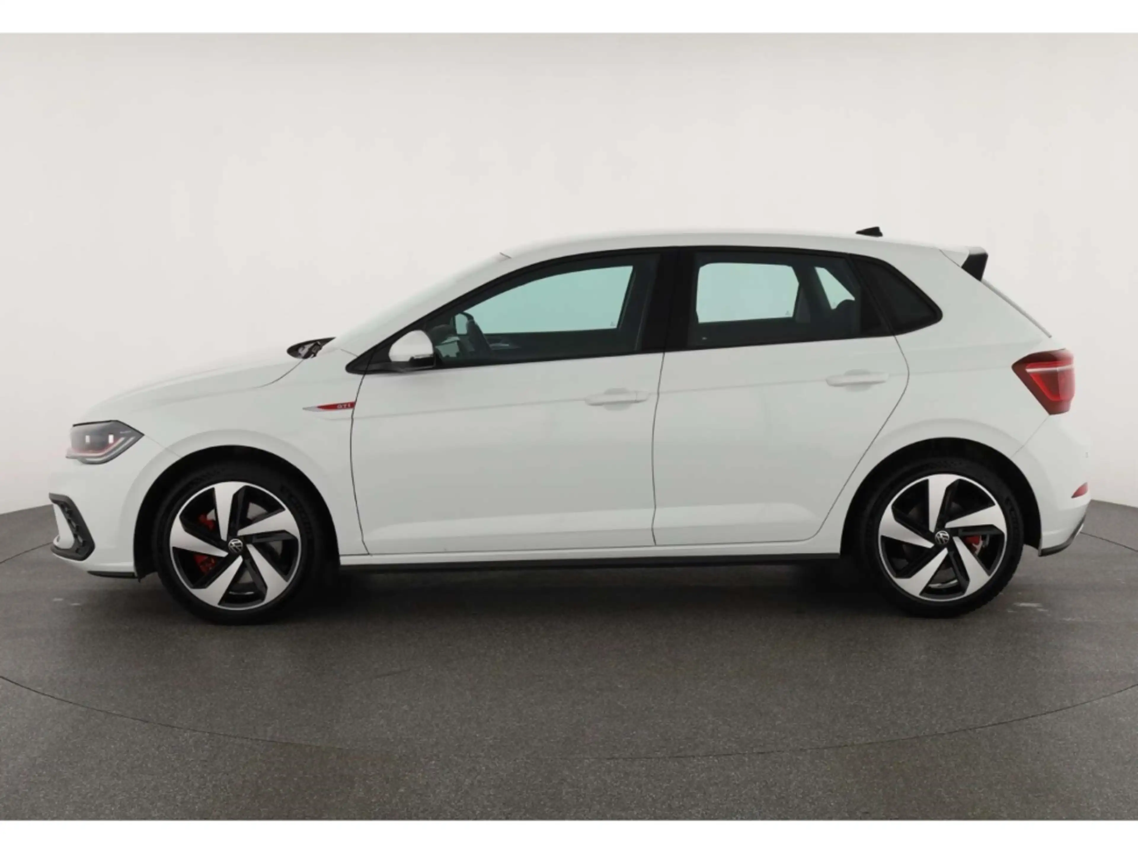 Volkswagen Polo GTI 2.0 TSI OPF — photo 5