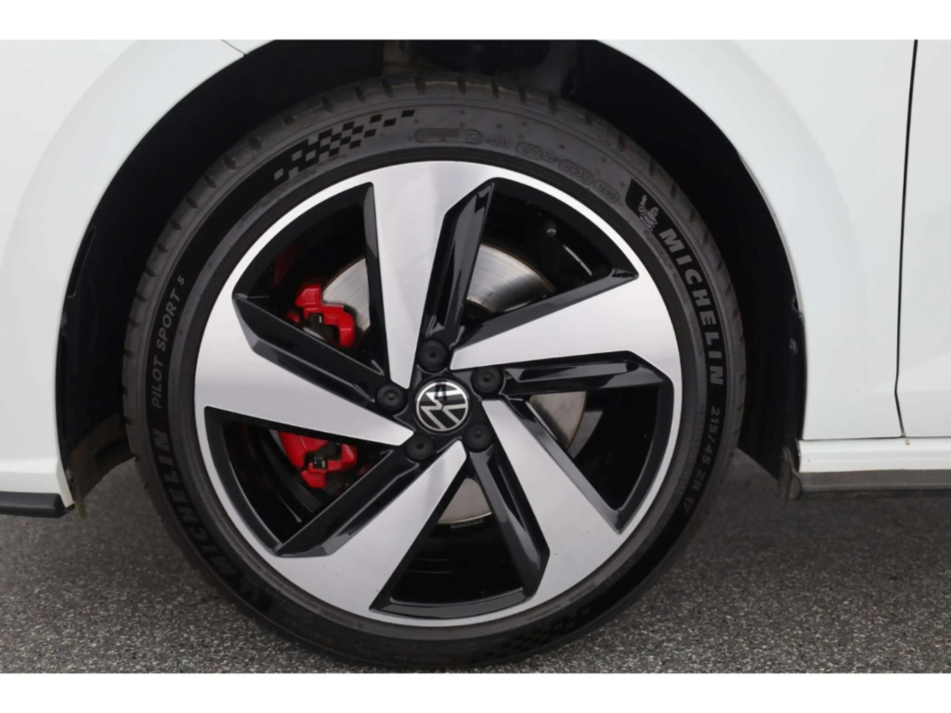 Volkswagen Polo GTI 2.0 TSI OPF — photo 8