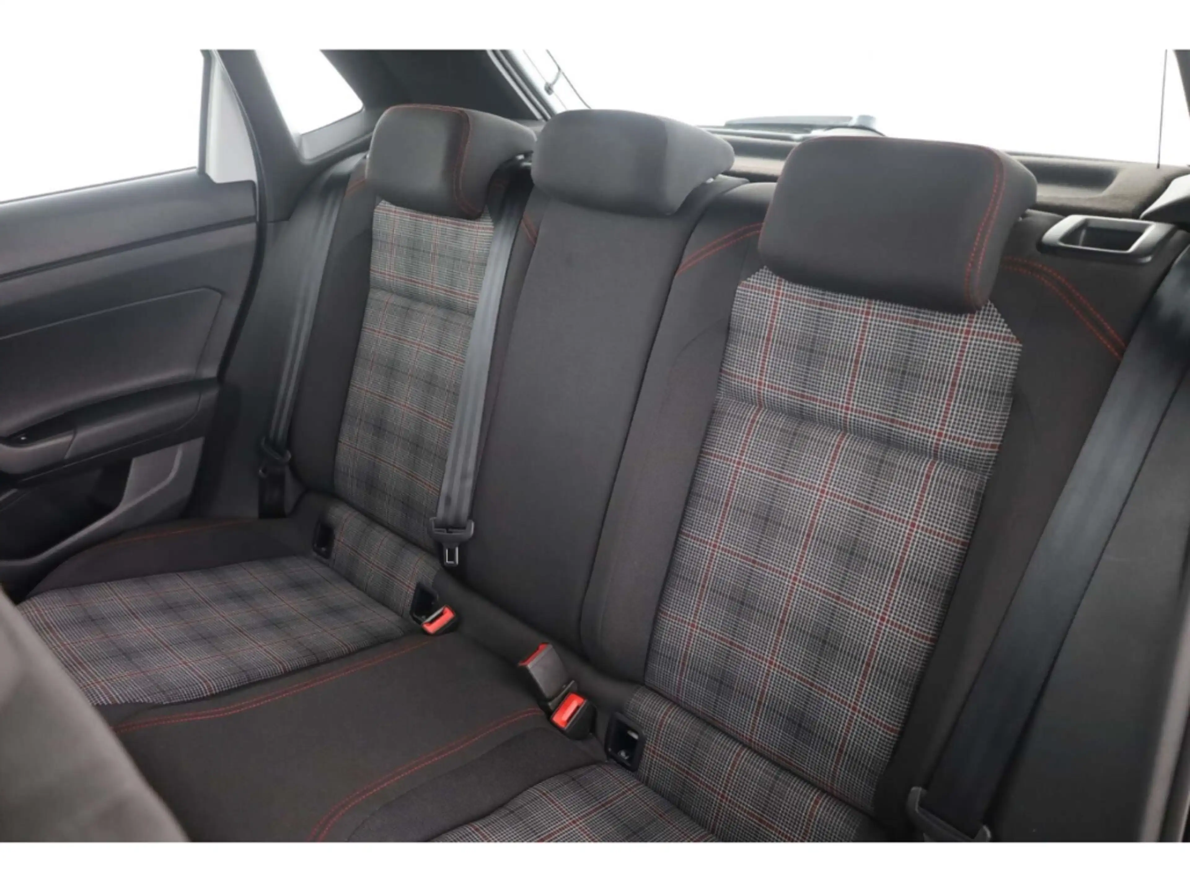 Volkswagen Polo GTI 2.0 TSI OPF — photo 11