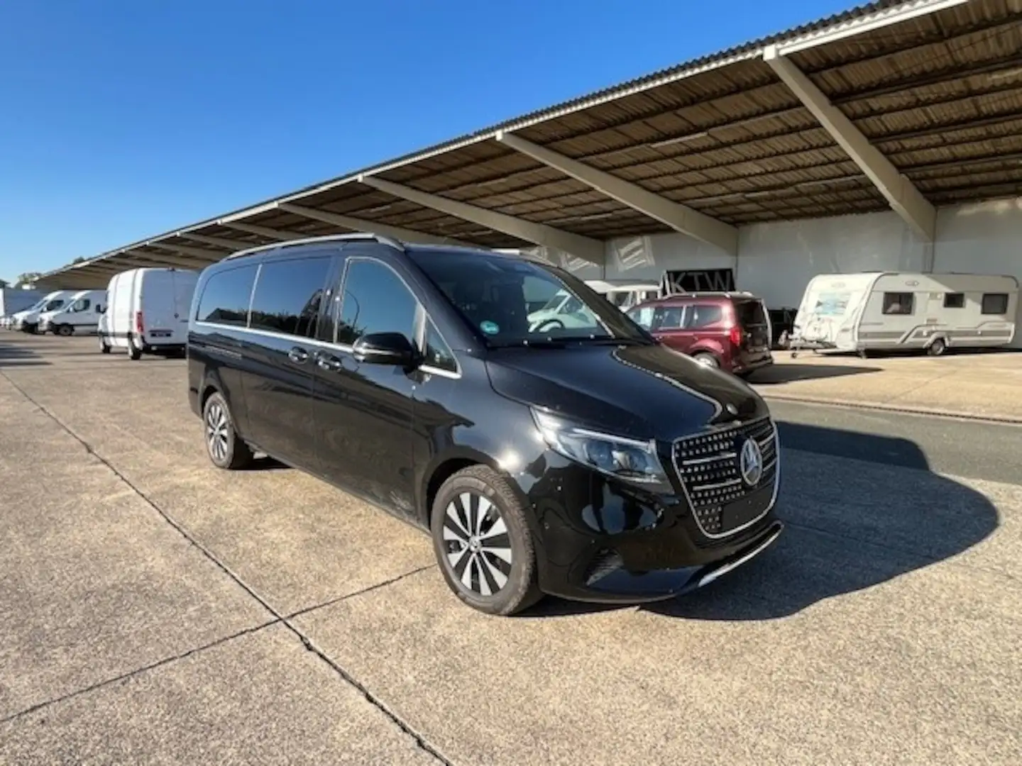 Mercedes-Benz V 300 Avantgarde Extralang,2xSchiebetür elektr. Schwarz - 2